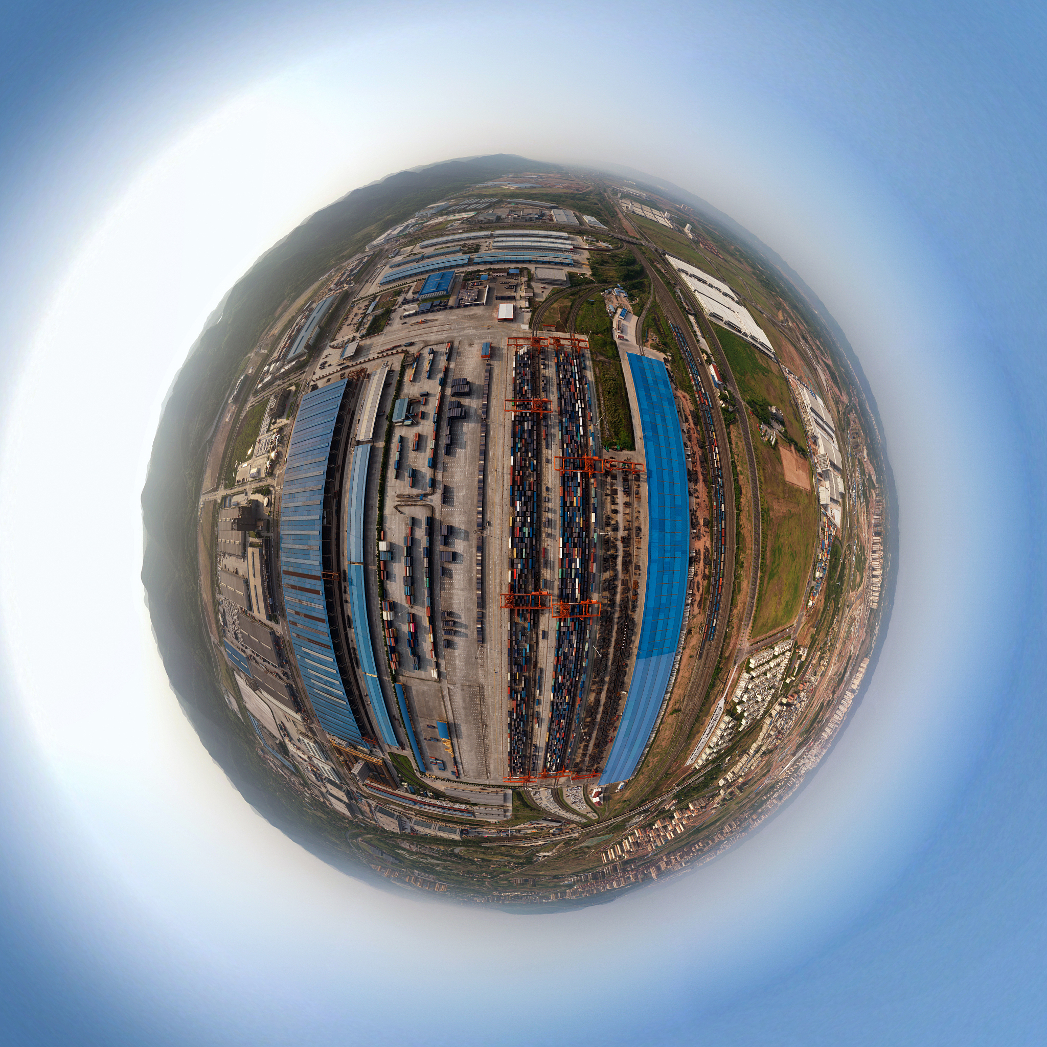 重庆市新渝技工学校轨道交通专业简介：就业前景广阔