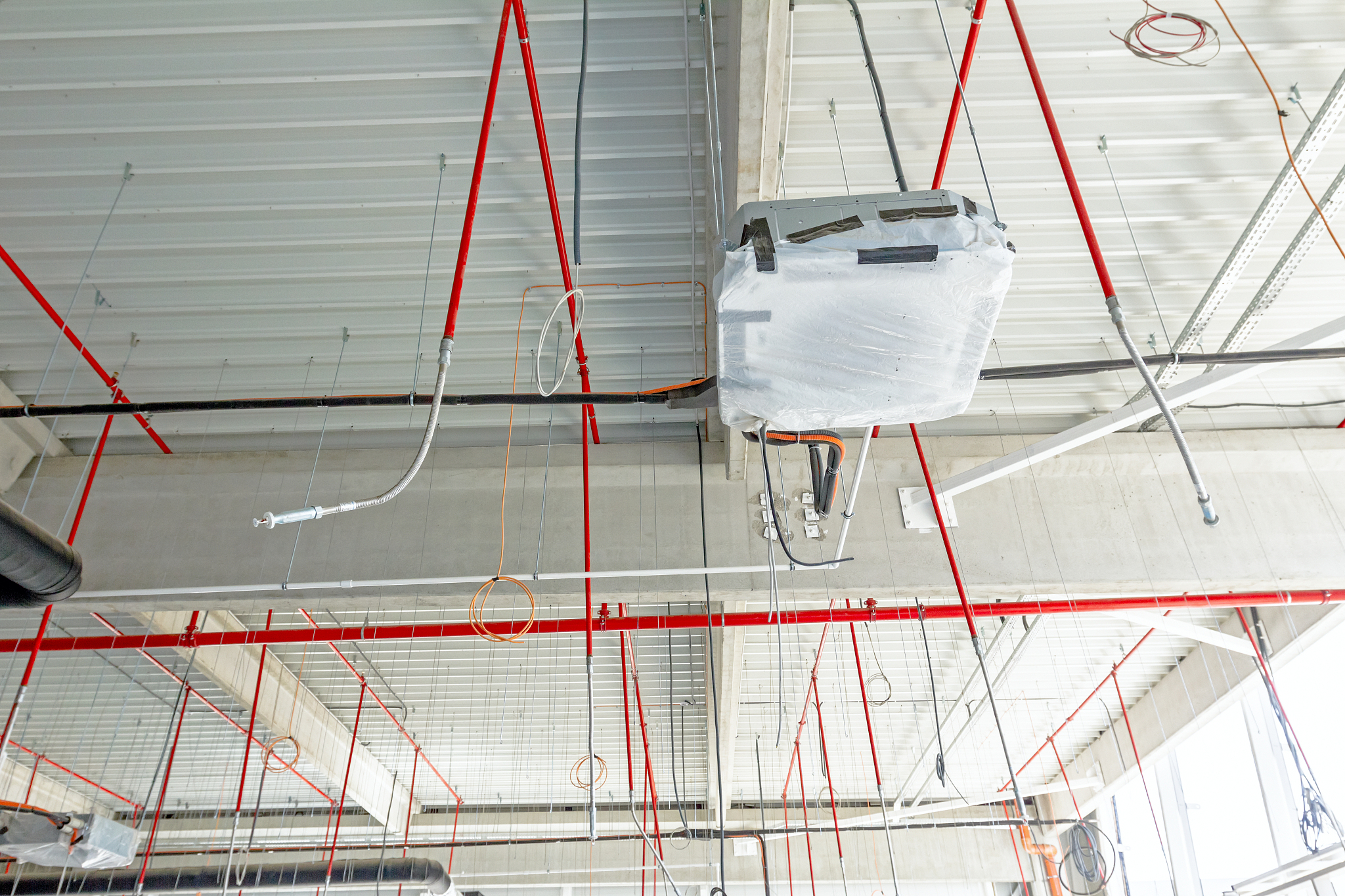 消防烟感之间最大的距离?，