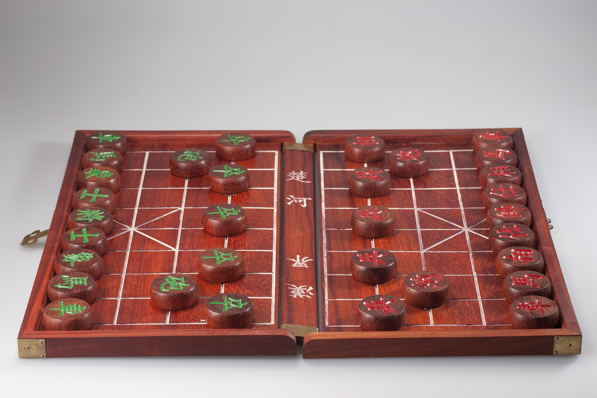 雷公炮对方踩兵换炮怎办