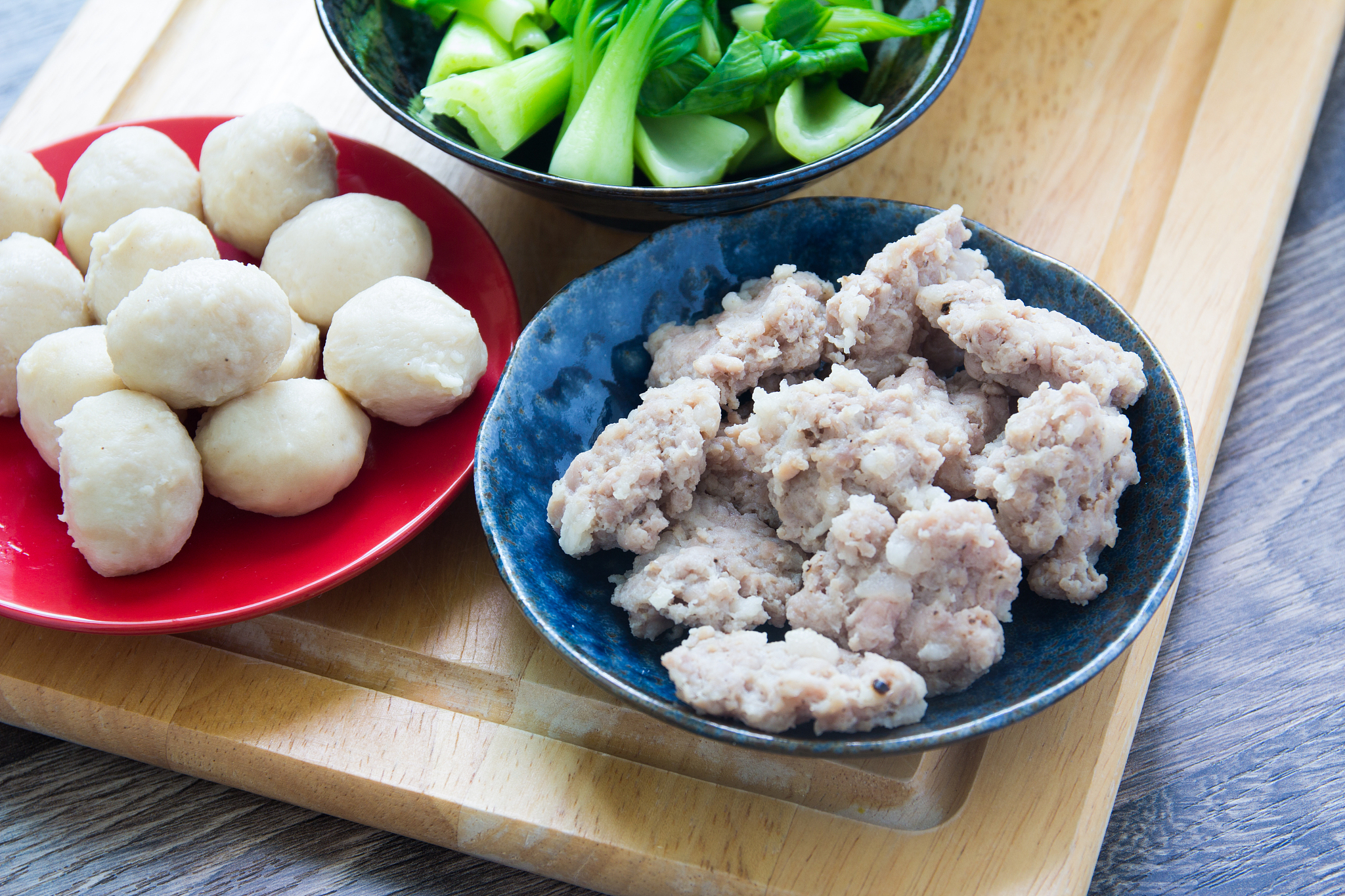 minced meat pork on a bowl
