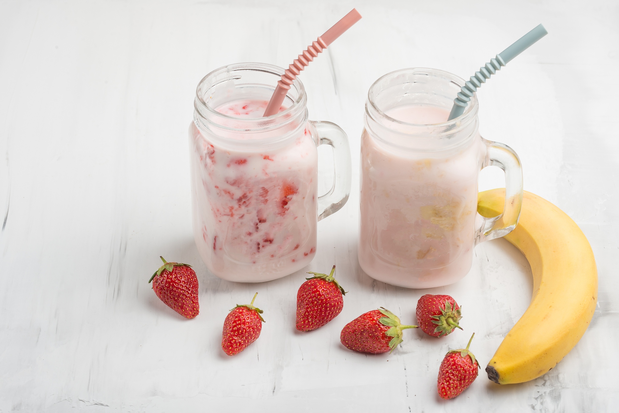 宣传超短短文到桃心岛超市选购养胃饮品系列有乳酸菌味牛奶香蕉牛奶草莓