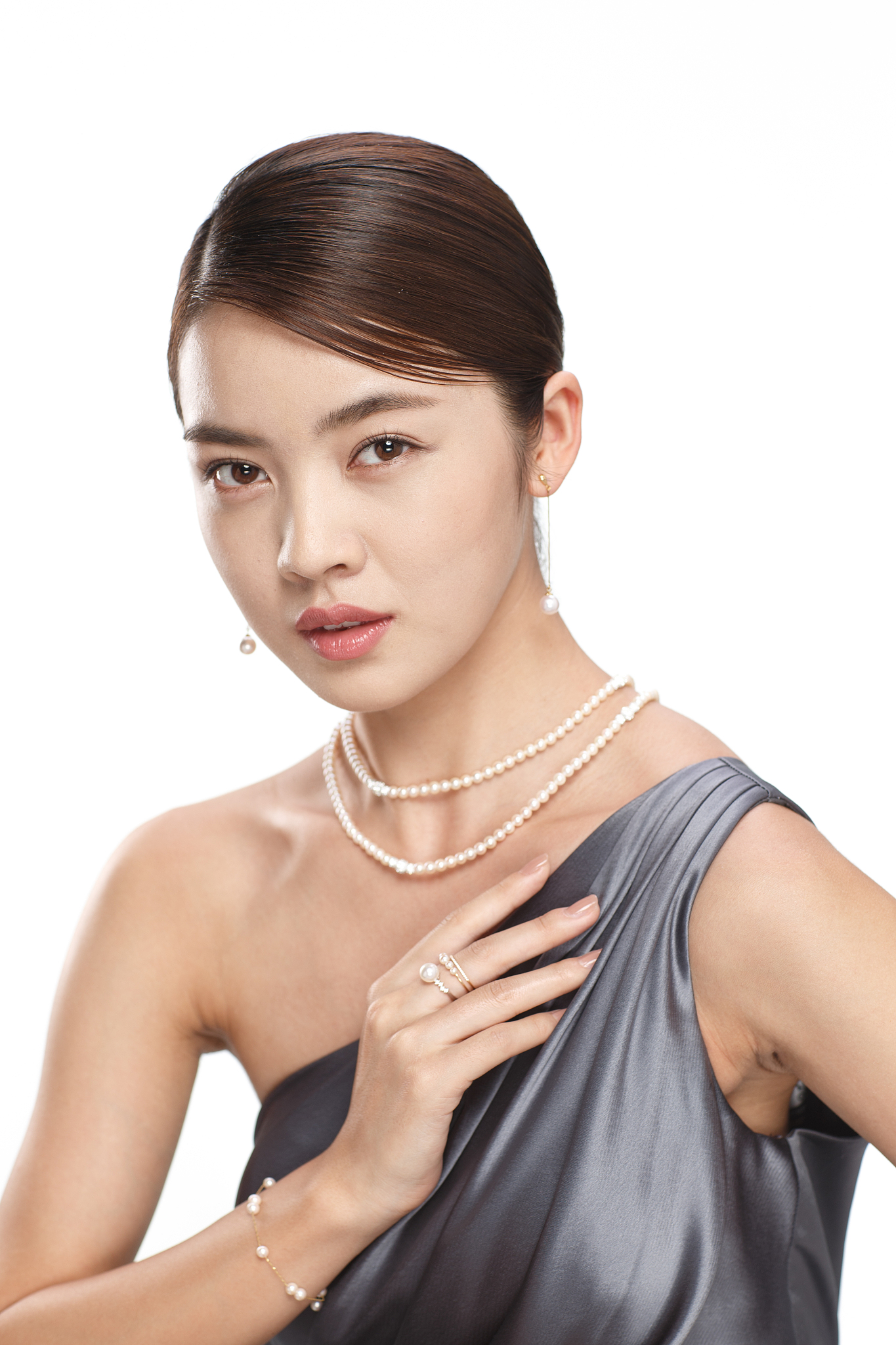 优雅女士肖像