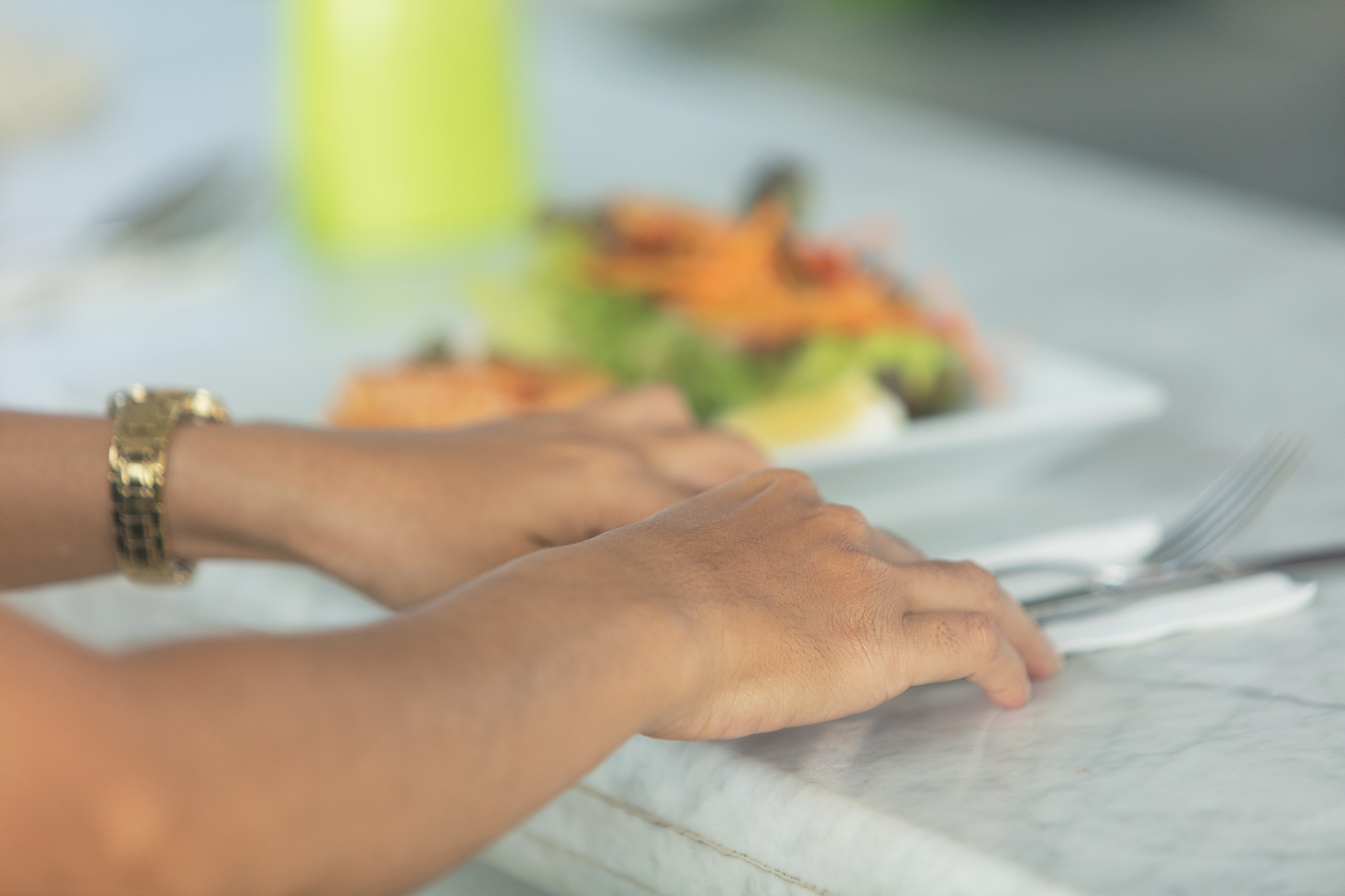 服务员岗位职责 - 详细介绍及常见要求