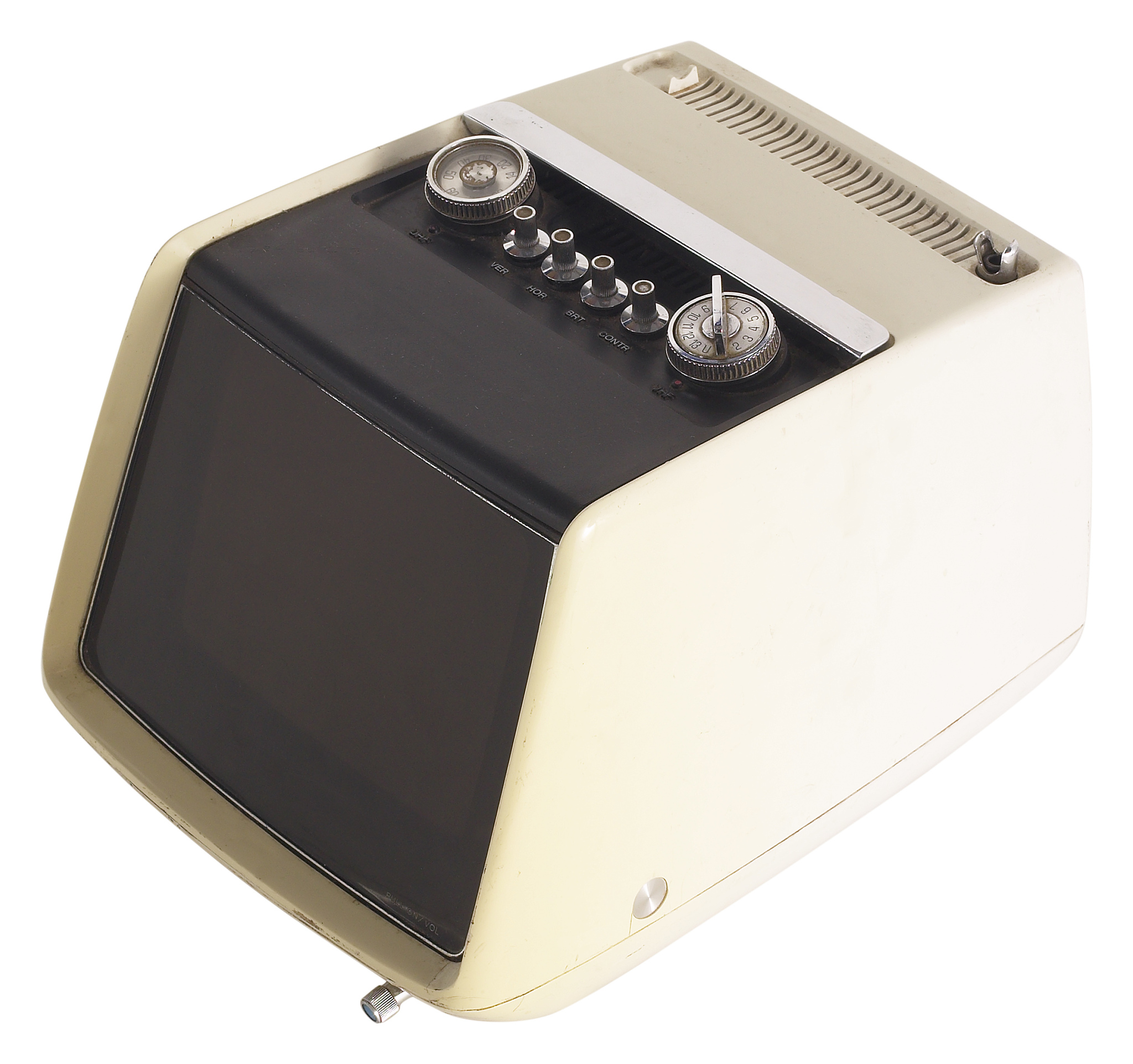 迷你电脑推荐：MiniForum 樱花款性能评测 - 小巧精致，性能强劲