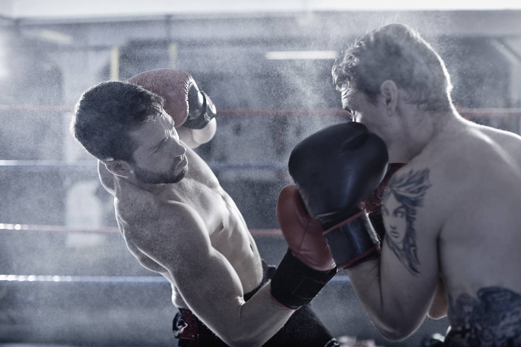 泰拳 vs UFC：哪个更精彩？