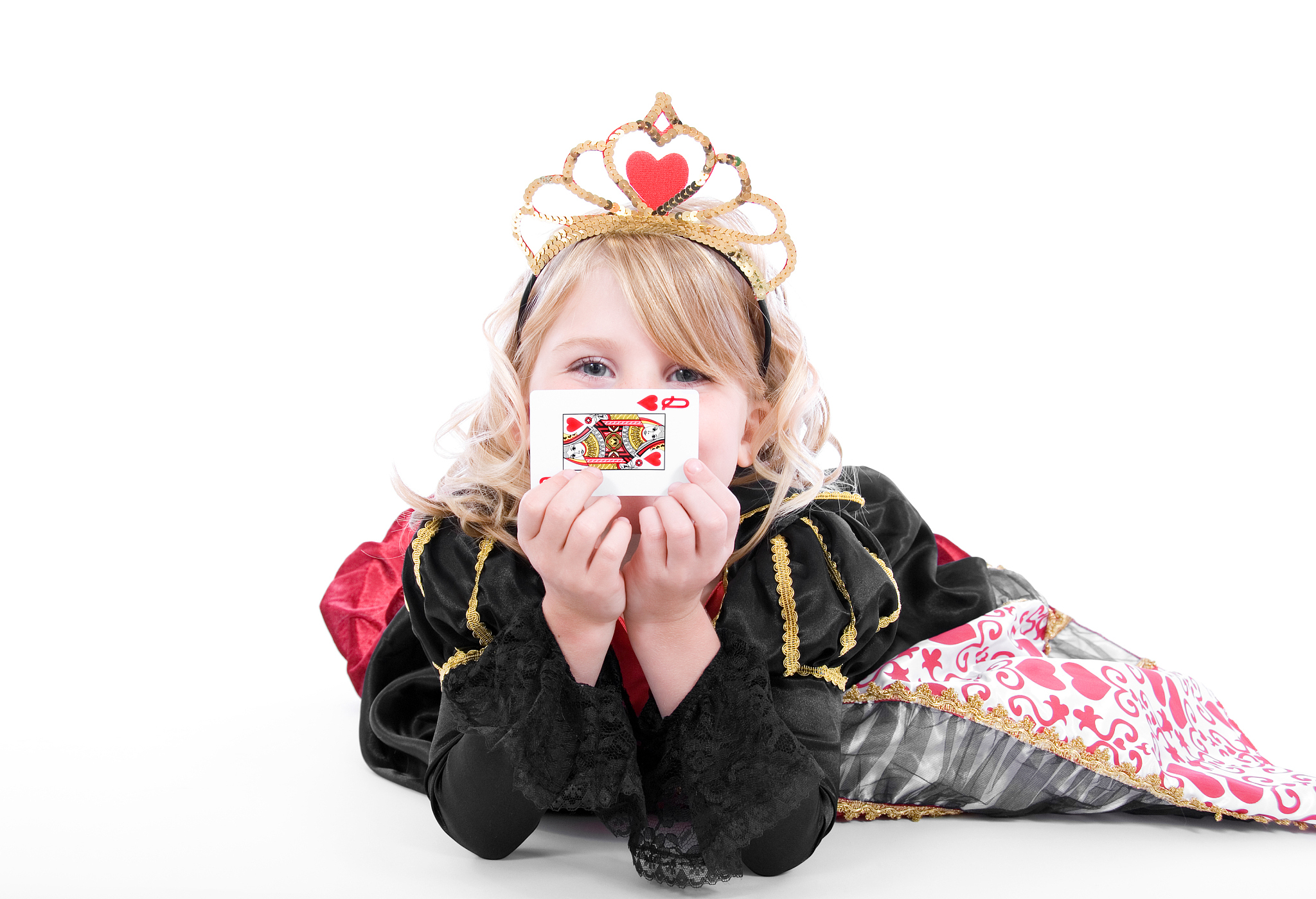 公主的奶奶不是王后吗第二部里怎么成了女王了