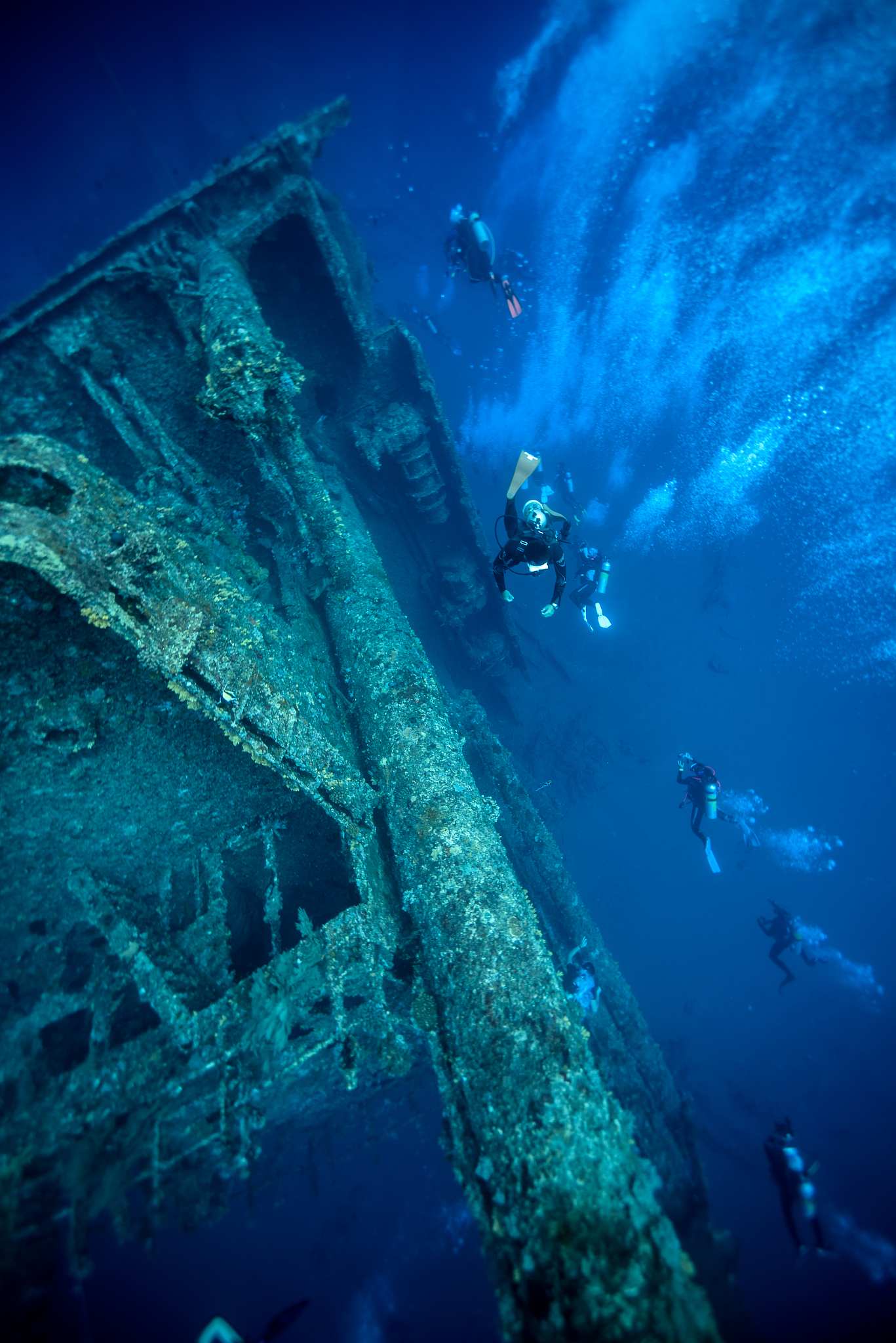 为什么潜水有世界纪录，但潜岩浆没有？