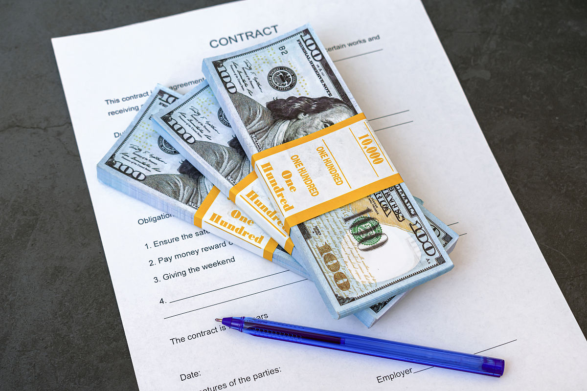 chatgptHello! How may I assist you today我需要预支500元工资请帮我写个工资预支条好的以下是一份工资预支条的范本您可以参考并根据自己的情况进行修改：工资预支条收款人姓名：填写预支金额：填写元预支日期：填写本人同意在下一次发薪期间从工资中扣除以上预支金额。如有特殊情况无法扣除请与我联系另行安排还款。收款人签名：签字日期：填写注意事项：- 在收款人签字前要确保他