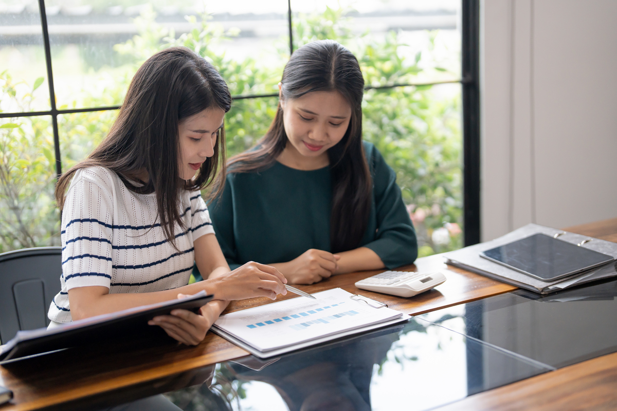 没学历学什么技术好 适合低学历女生的职业