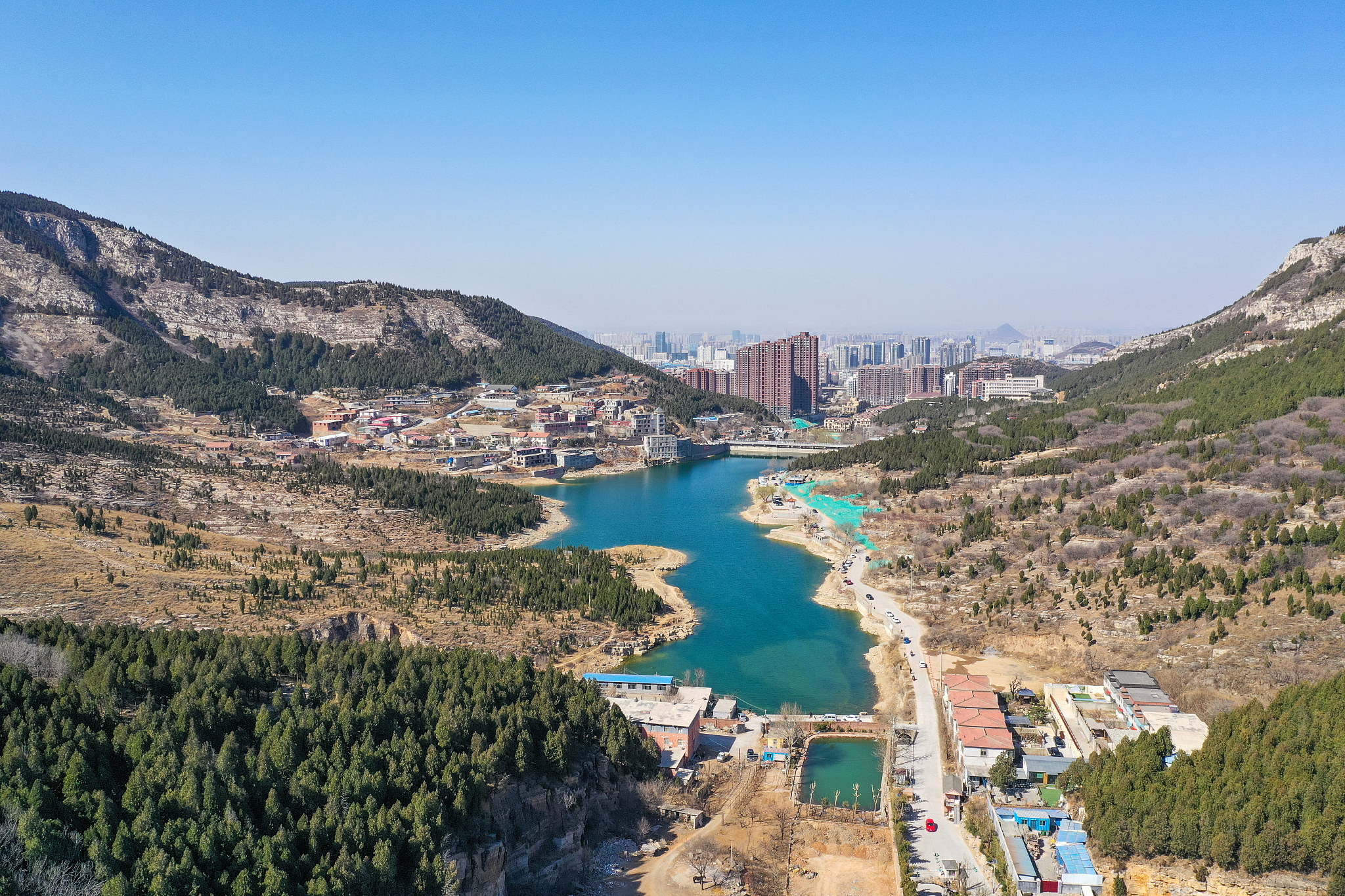 山中蓝玉+山东省济南市历下区浆水泉风景区