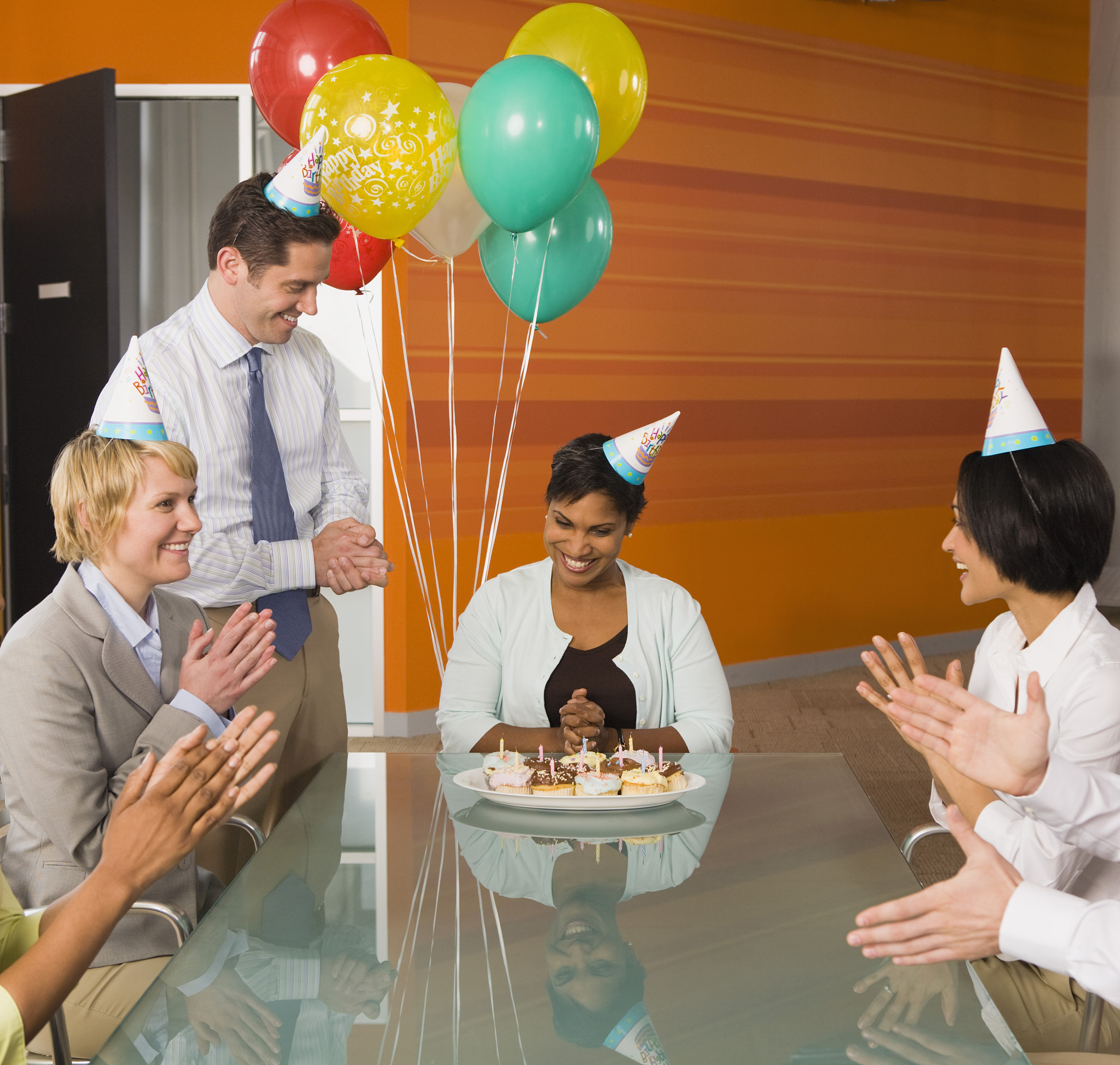 如何委婉地询问别人的生日？