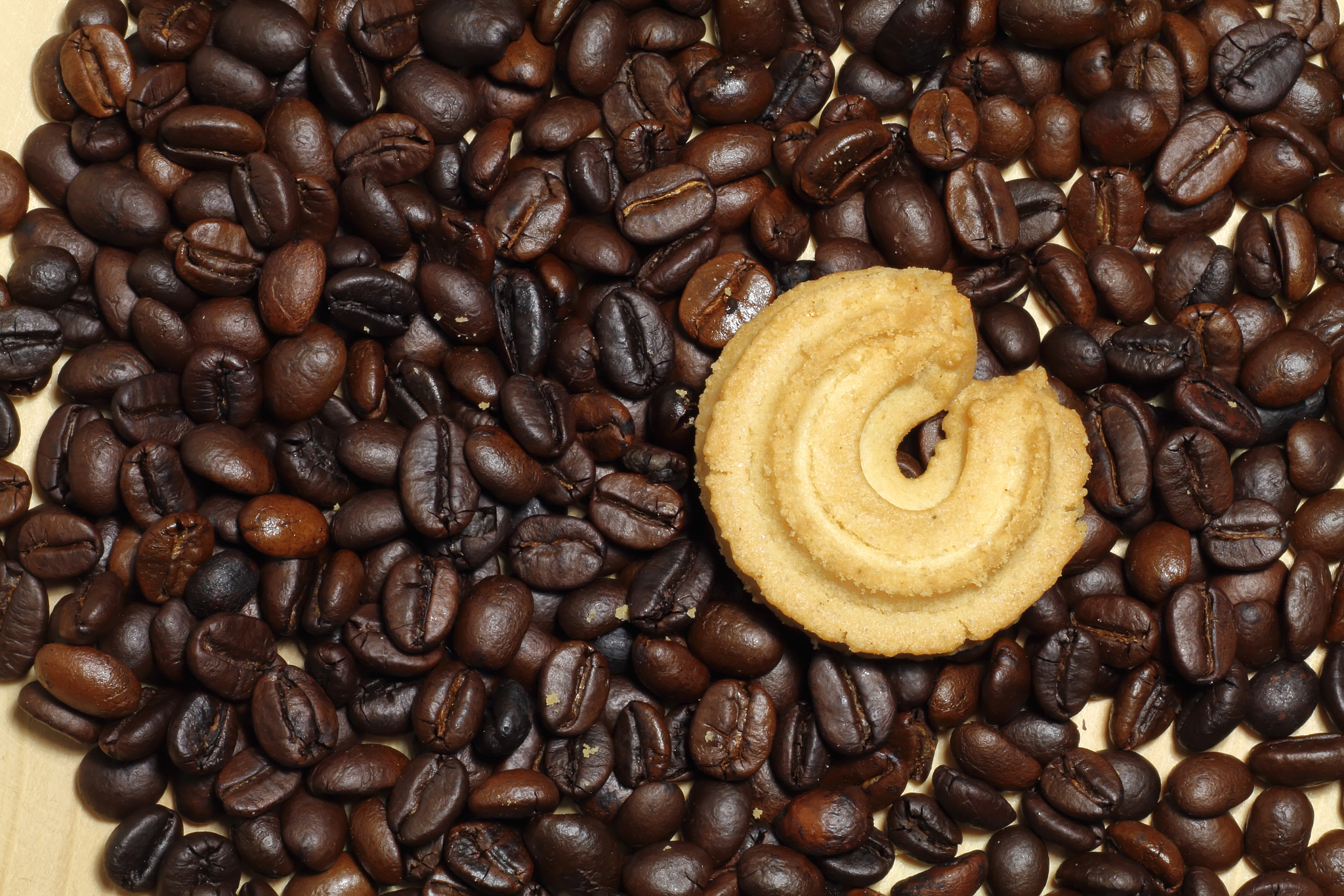 市面上咖啡烘焙程度，中度烘焙一般指的什么烘焙位置？