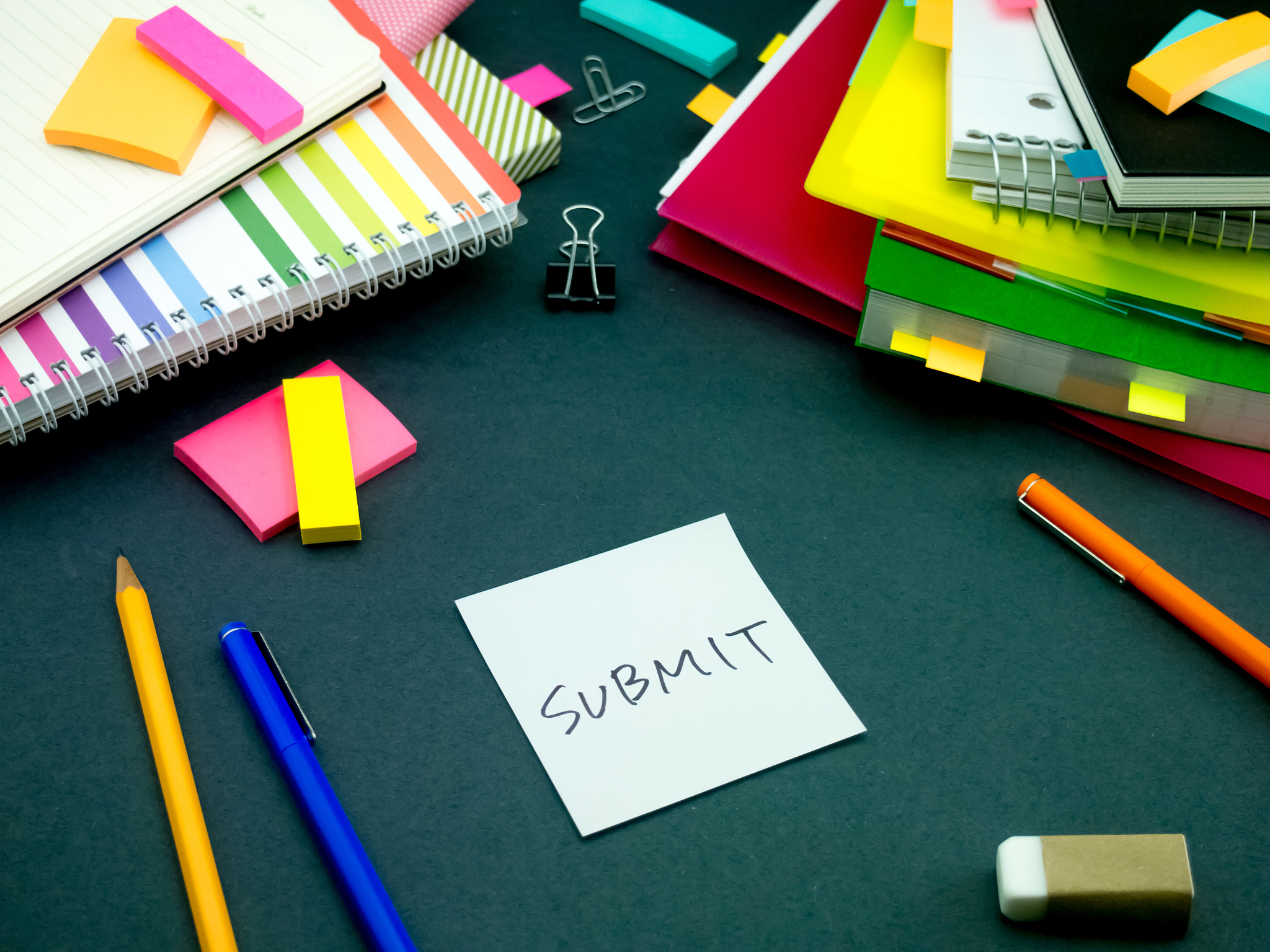 关于暑期行政文员社会实践3000字报告