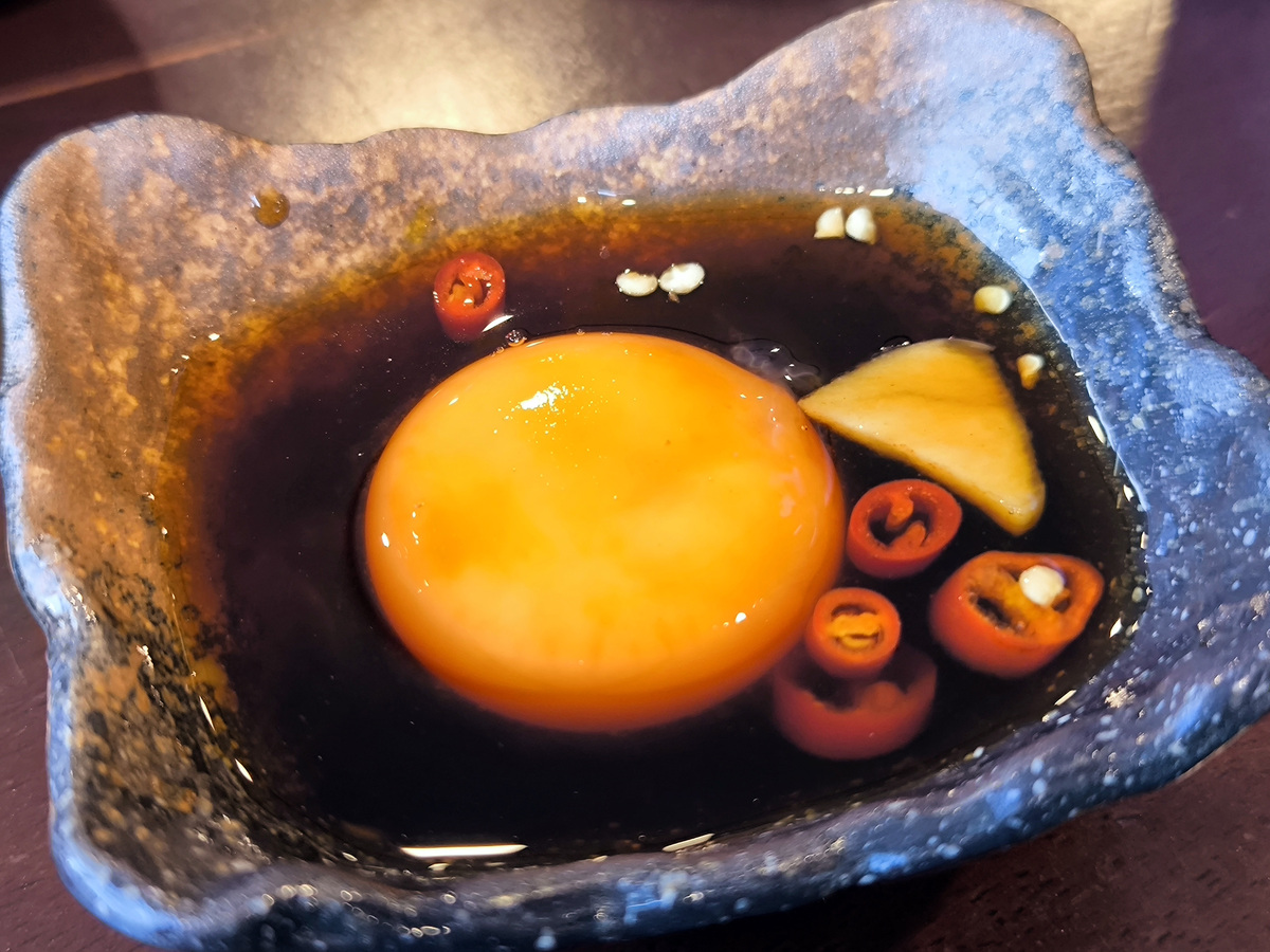 皮蛋一半黑一半黄安全吗？能吃吗？