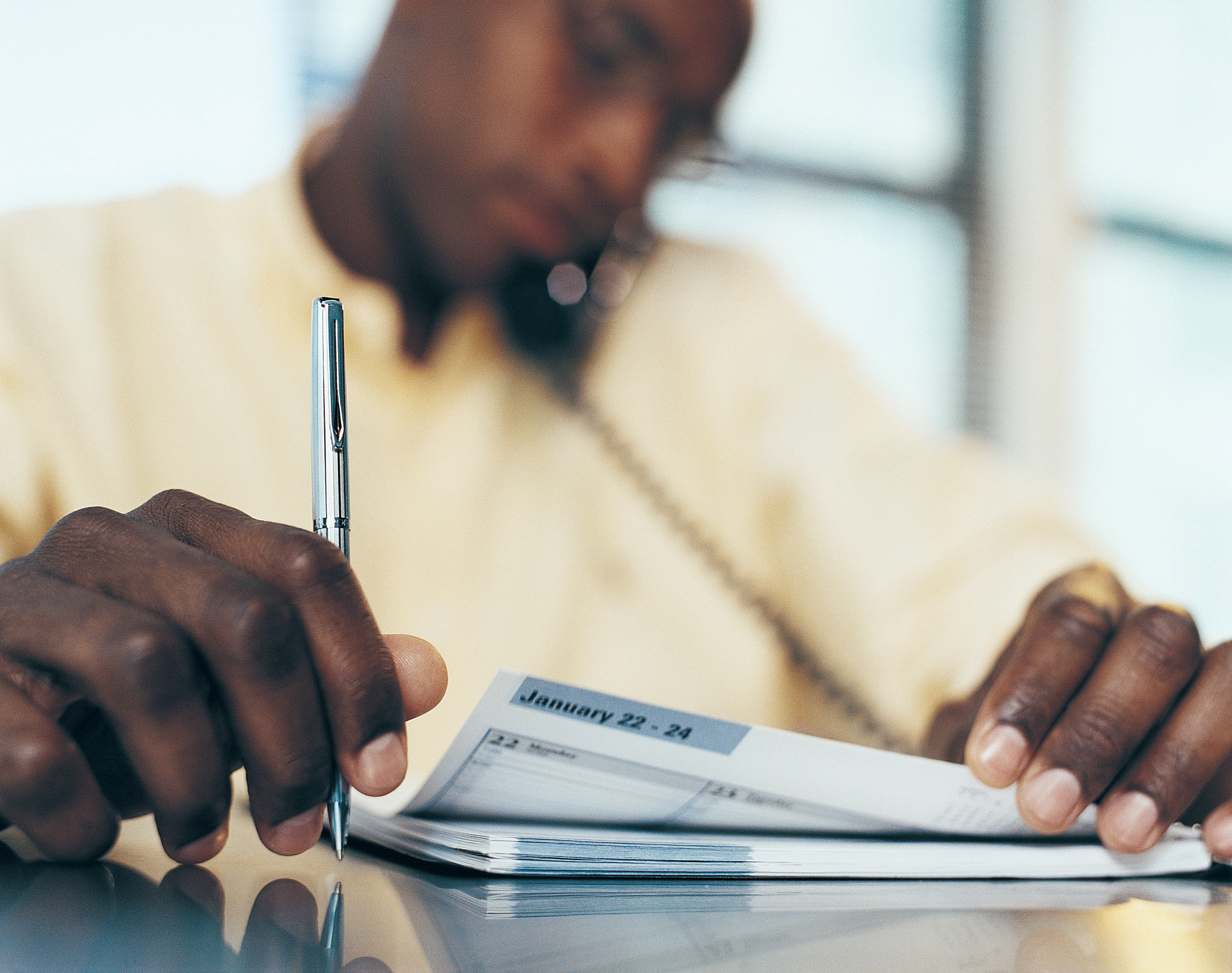 小说改写：如何找到专业服务和工具