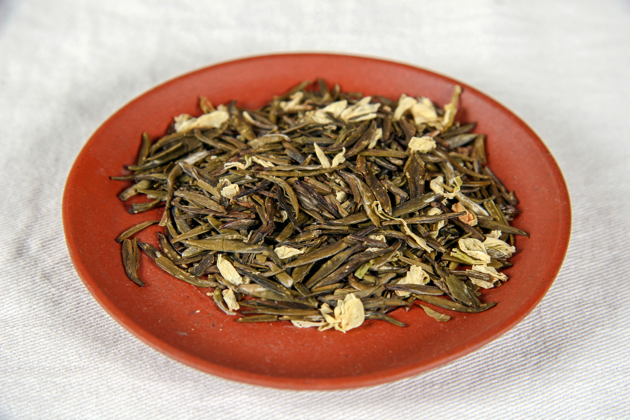 请650字的博客文章主题是：玉米须茶的功效与作用及禁忌