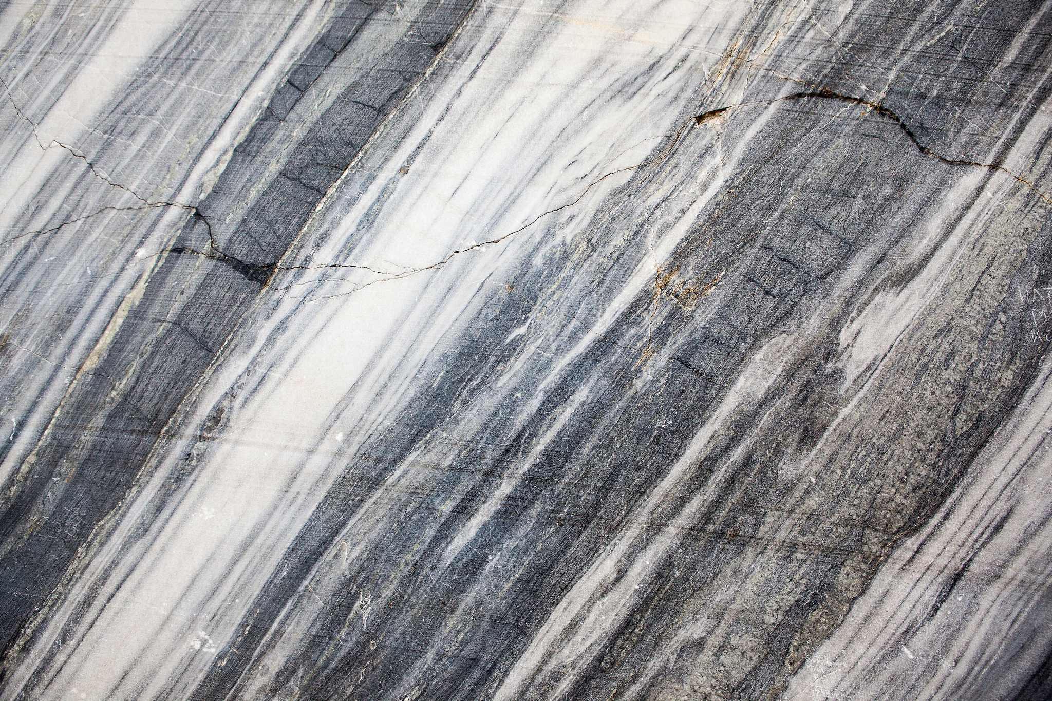 四川2022年男生上中专学校学什么专业好