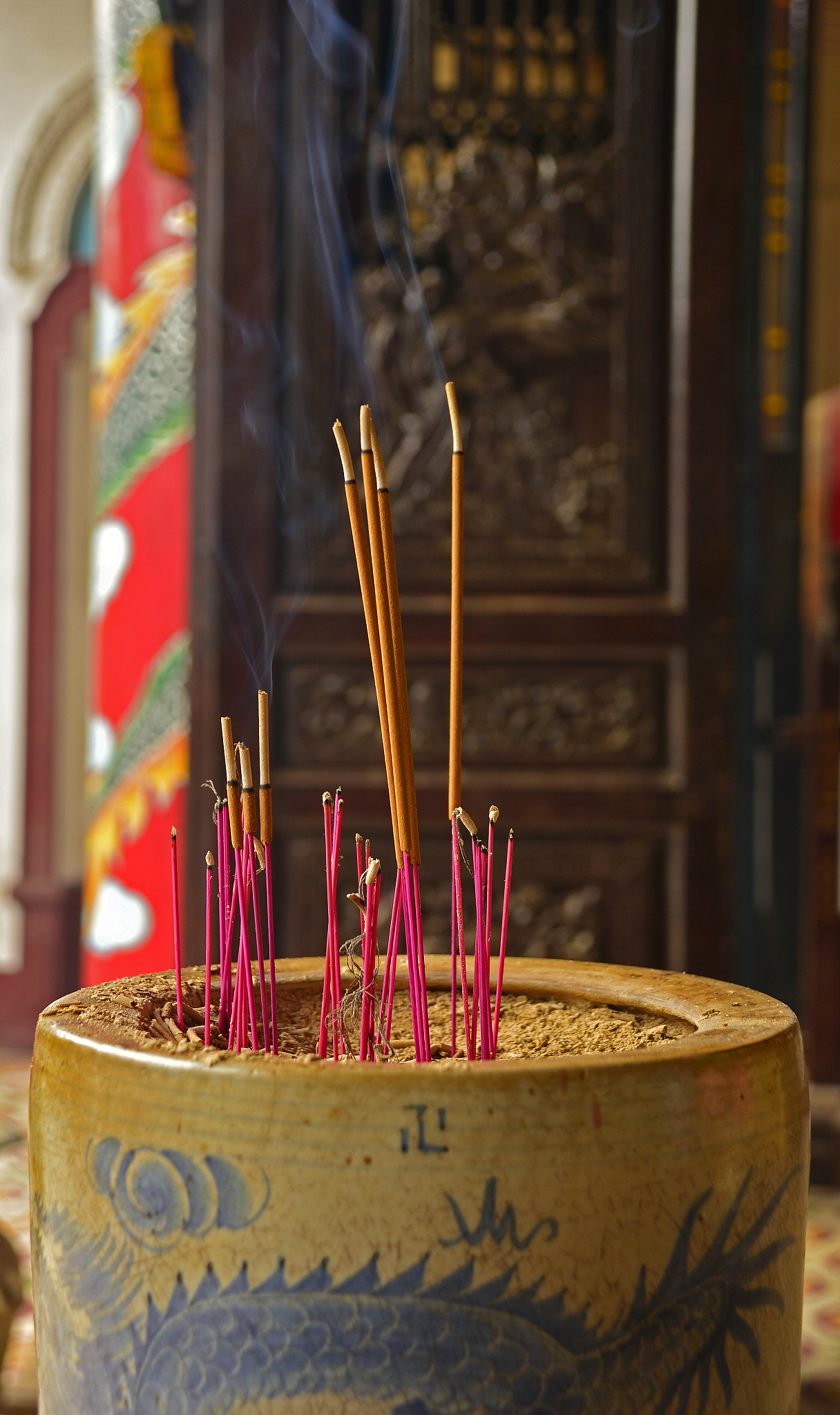 Cantonese Poem: A Celebration of Spring (嘆春)