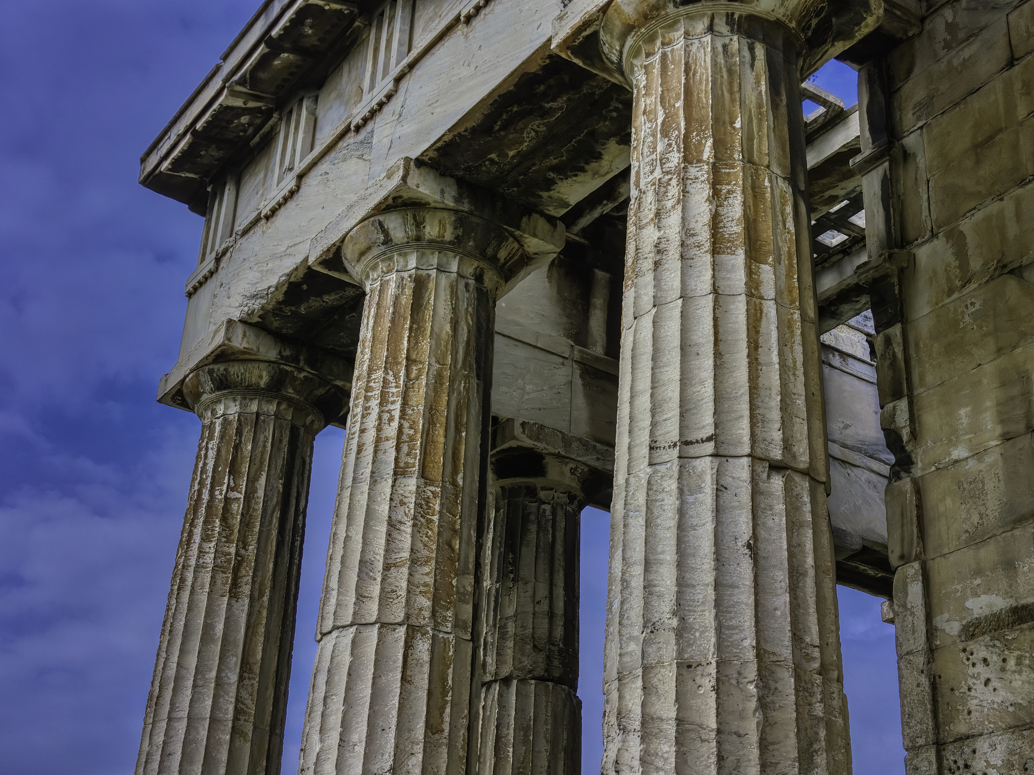 文艺复兴建筑恢复了：A多立克柱子B爱奥尼克式柱子C希腊罗马的柱式D塔斯干柱子