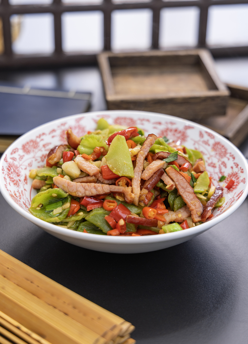 黄瓜牛肉丝的做法 - 美味清爽的冷菜