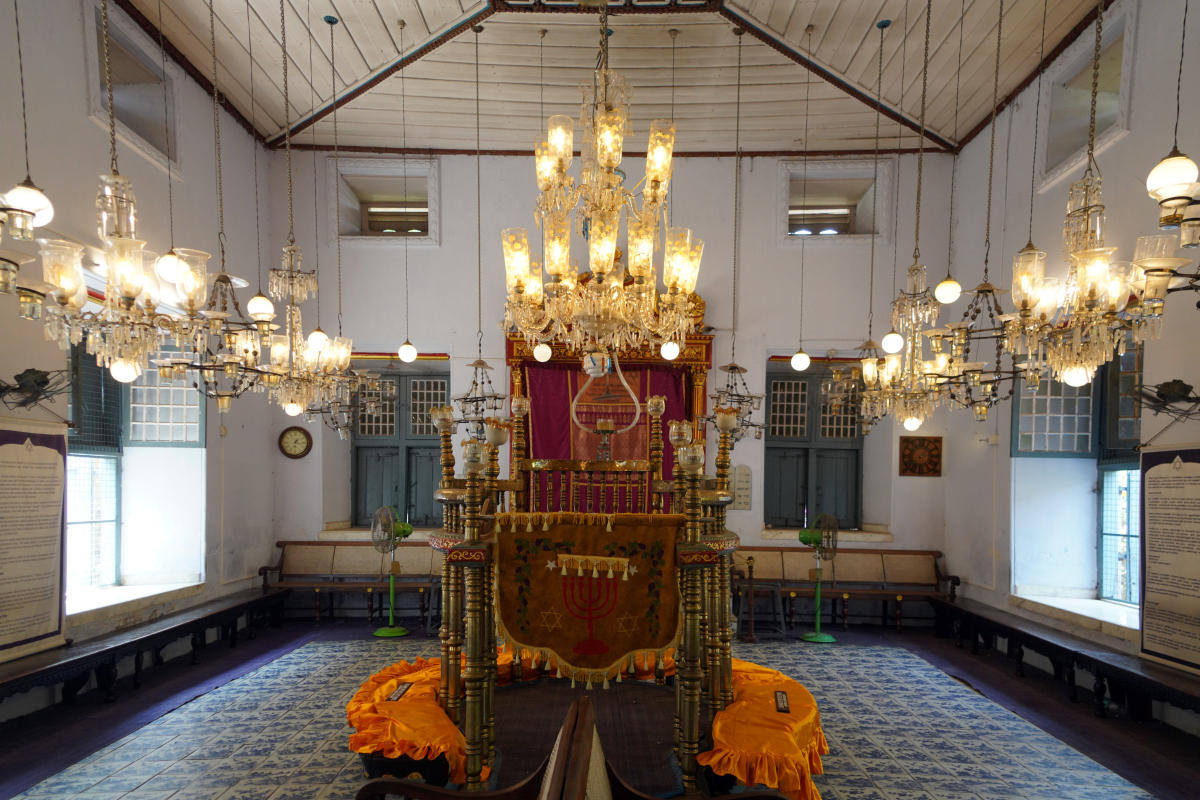 你是一个建筑专业的编辑请把这些内容翻译成中文：Afrocentric Interior DesignAntebellum ArchitectureArabic Interior DesignArt Deco ArchitectureArt Deco Interior DesignArt Nouveau ArchitectureBarbie Interior DesignBaroque Archit