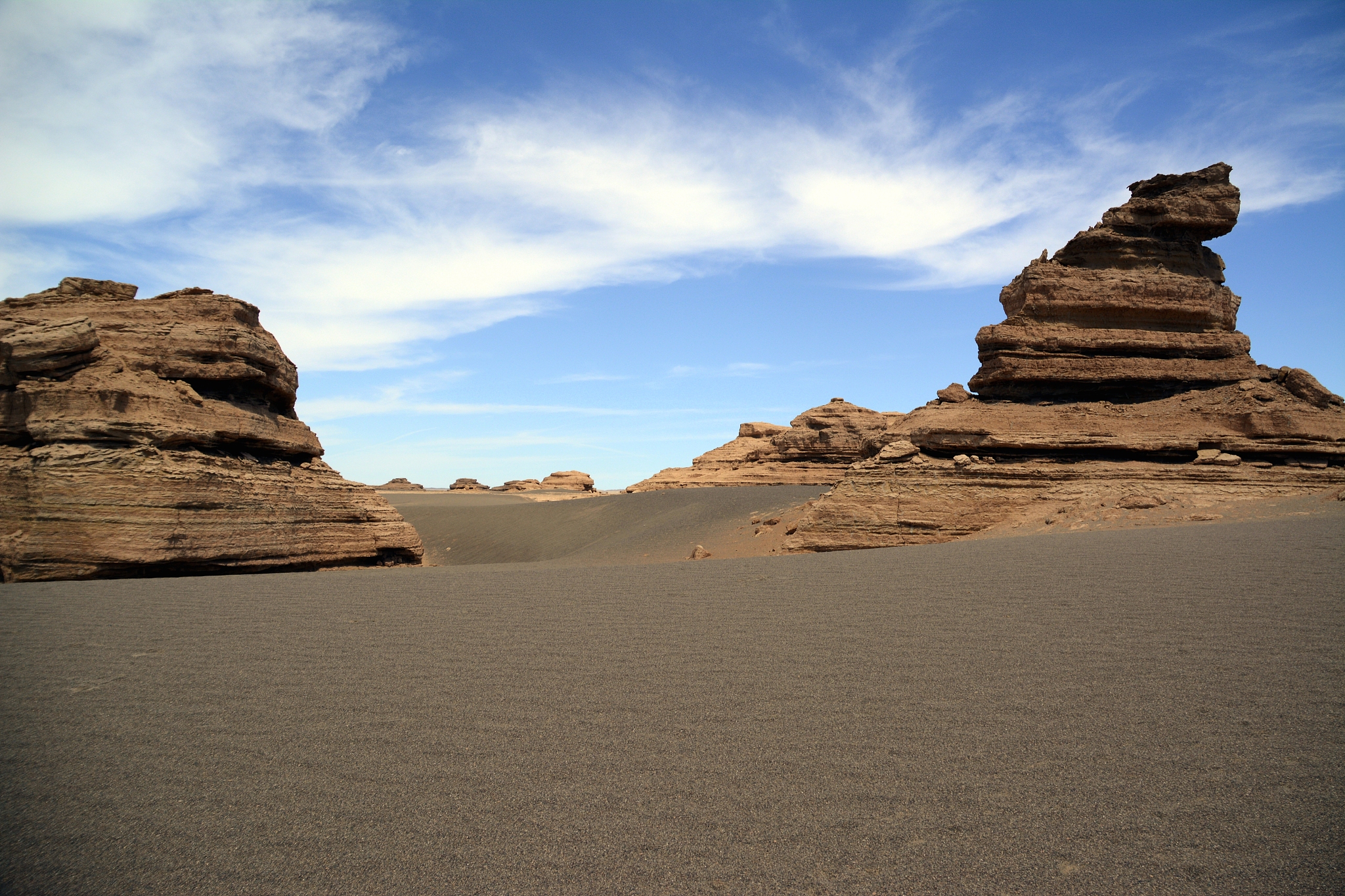 敦煌艺术旅游中等专业学校2022年招生简章