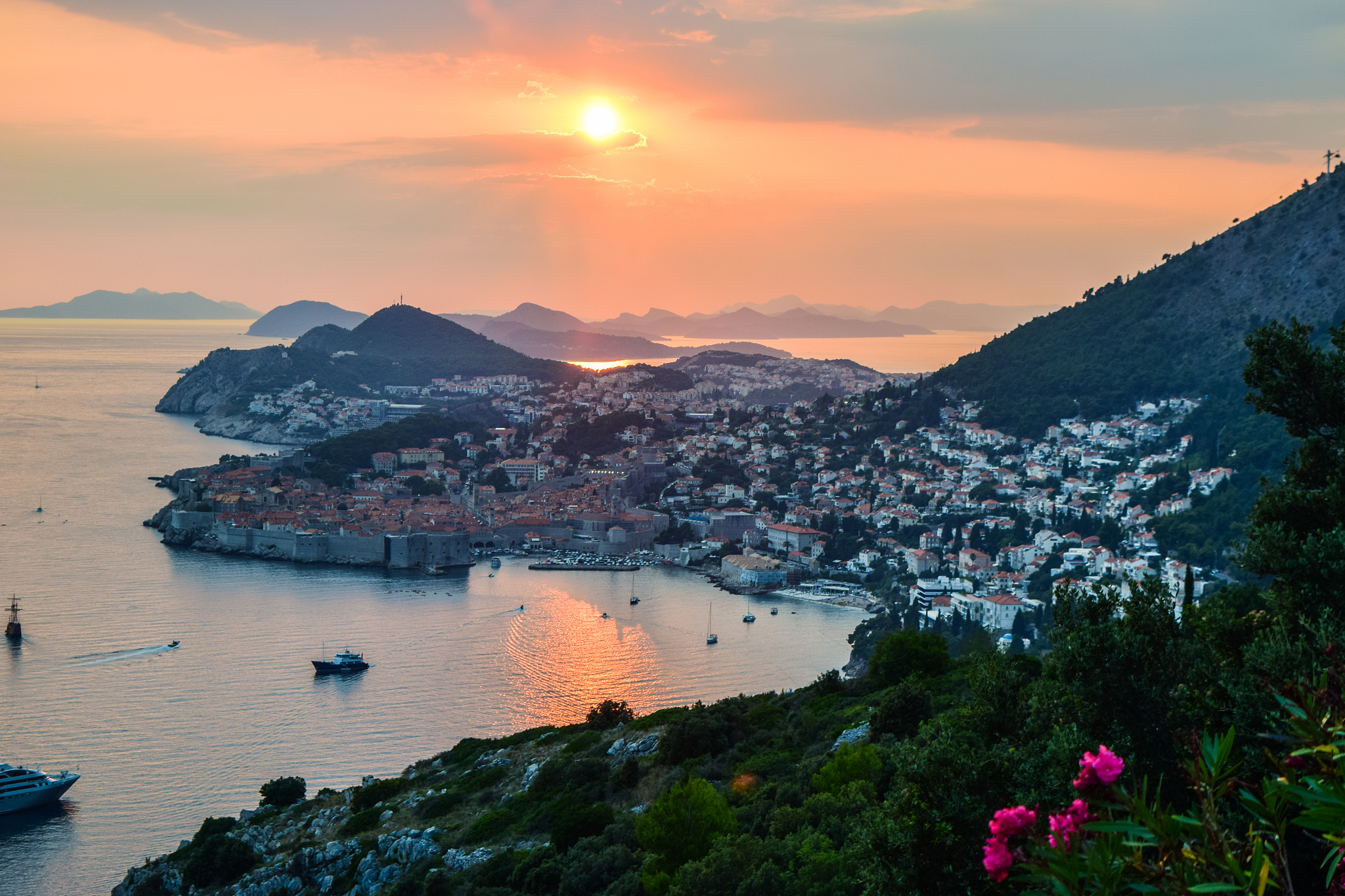 the dubrovnik cityscape.
