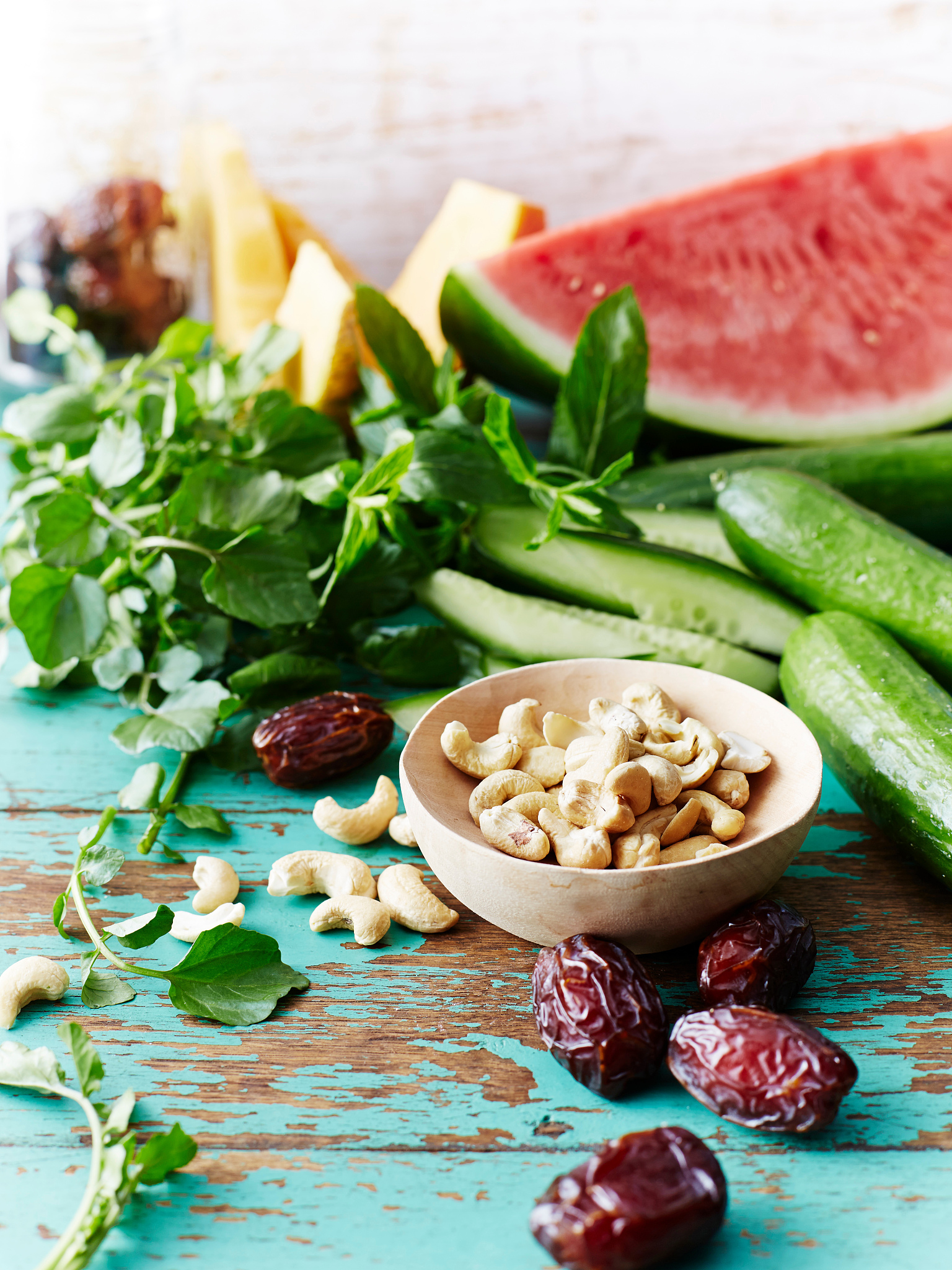 初伏养生指南：护肝养肺，迎接夏日挑战