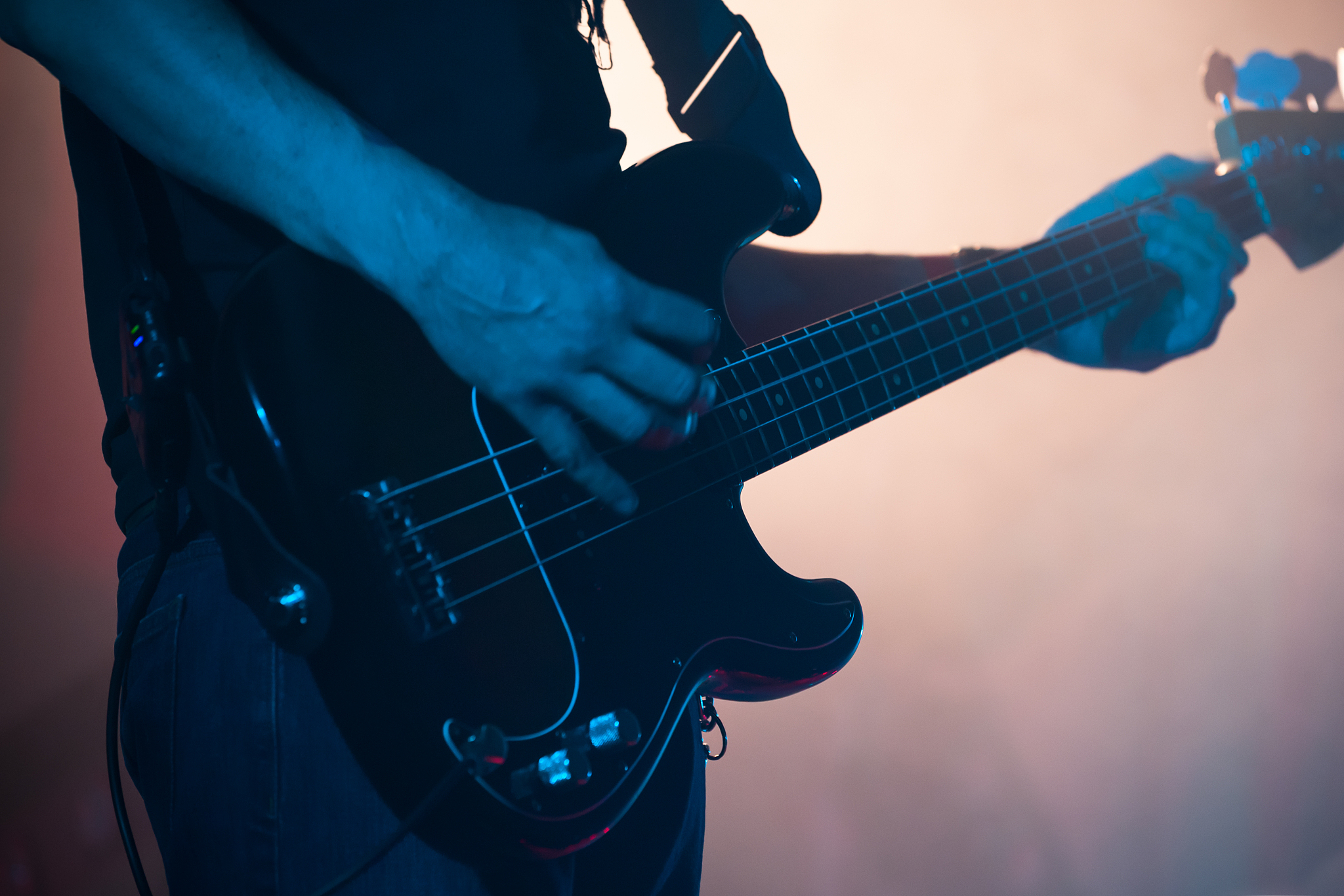 刺激反抗：一首点燃自由之火的中文摇滚歌曲