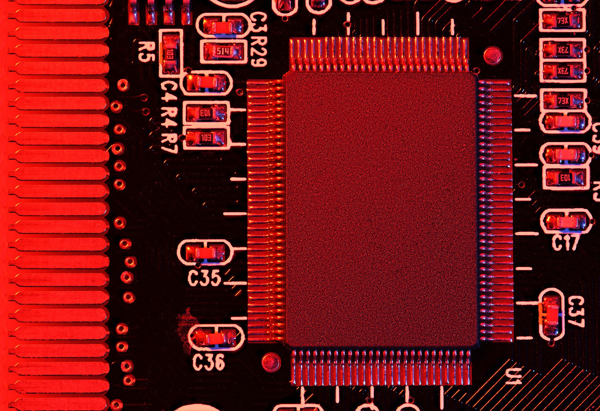 STC89C52RC的主要性能参数 STC89C52RC的主要性能参数