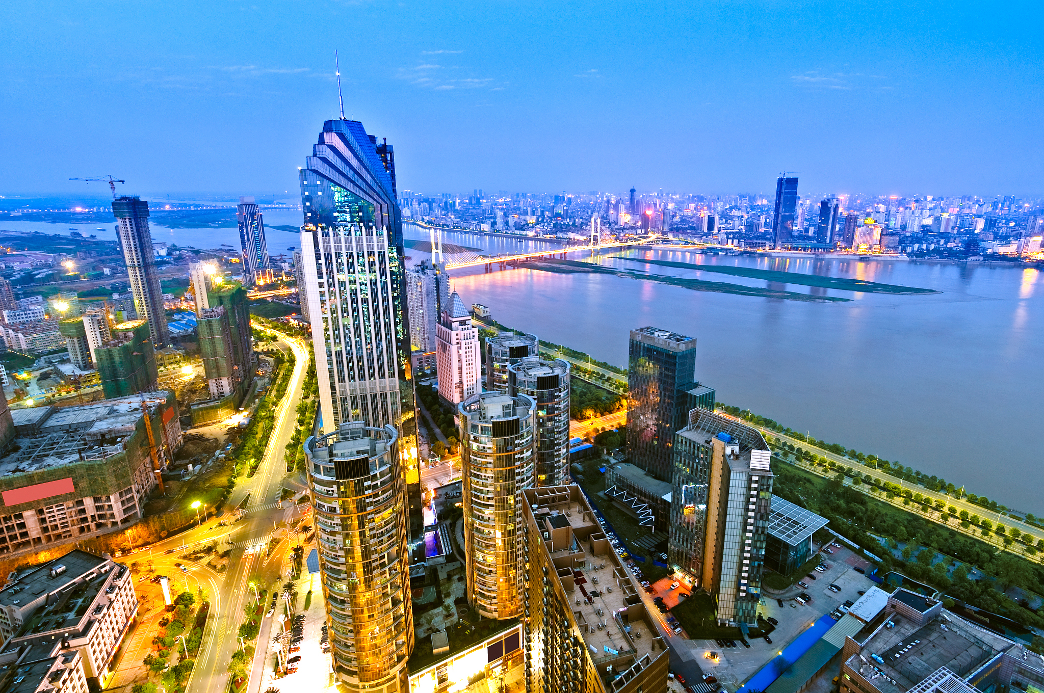 birds-eye view city night scene