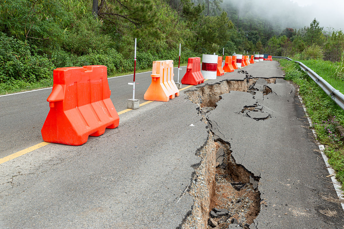 7 号公路排水工程进展：雨水管理系统揭秘！