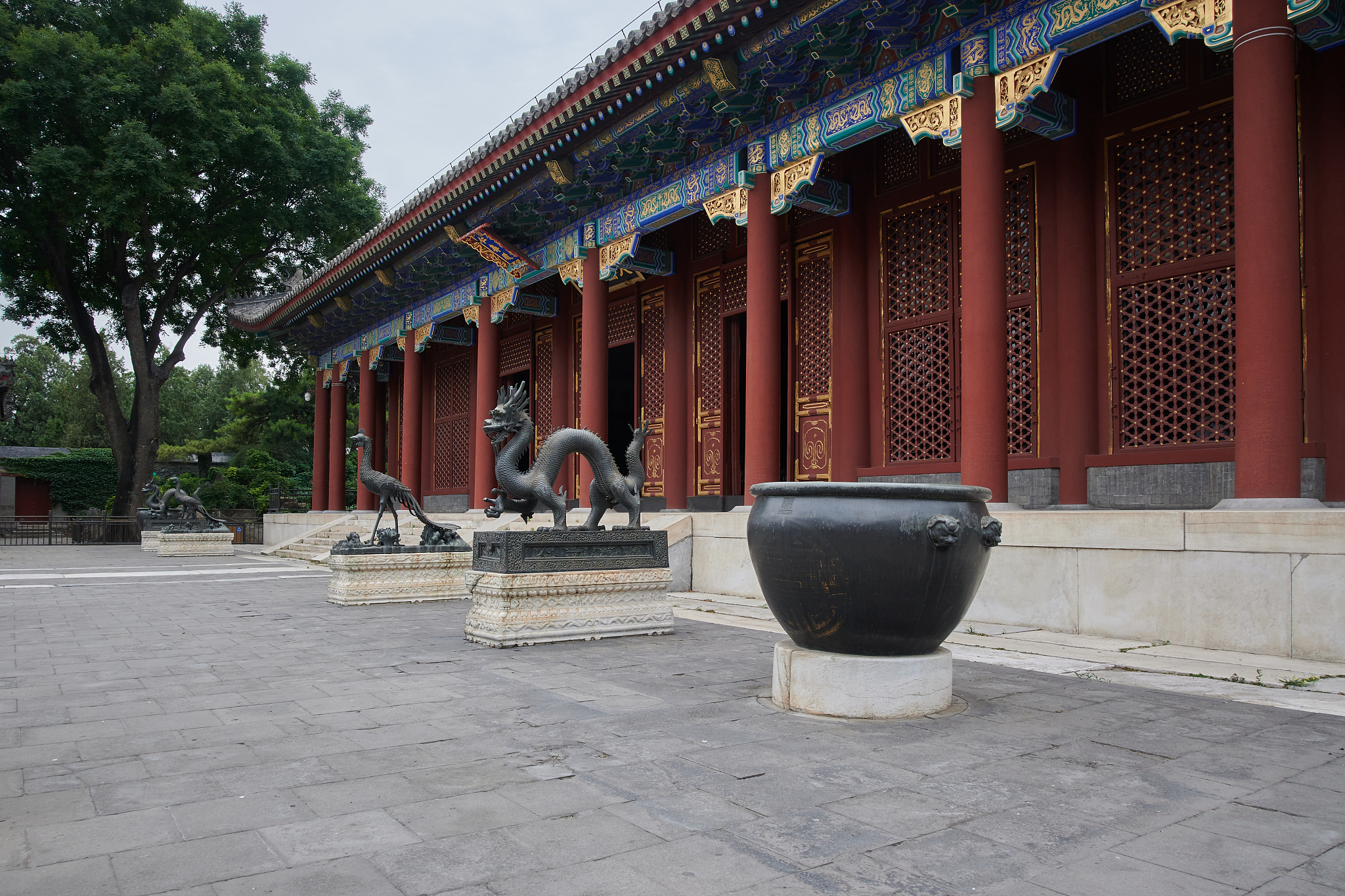 北京大学东门