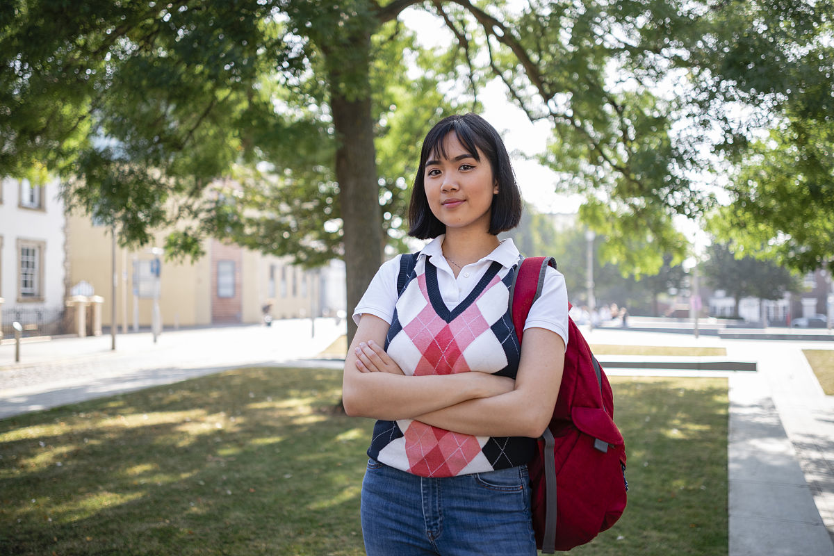 大学人物摄影：思政设计融入点