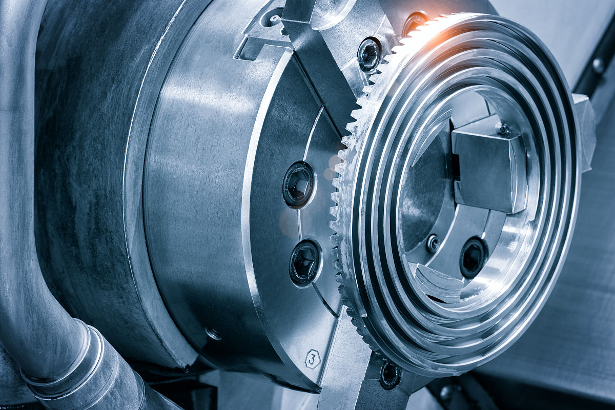 飞刀盘车槽原理