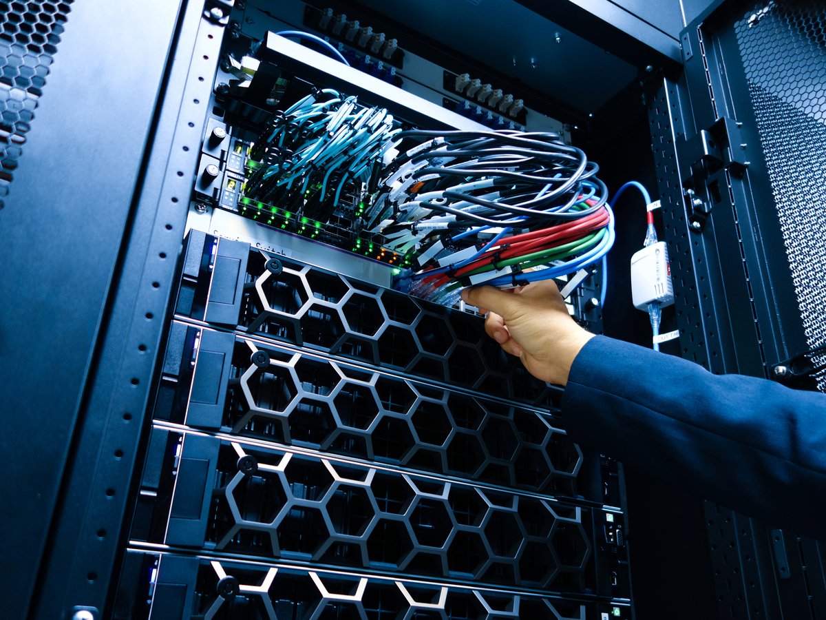 网络维护公司从事的业务