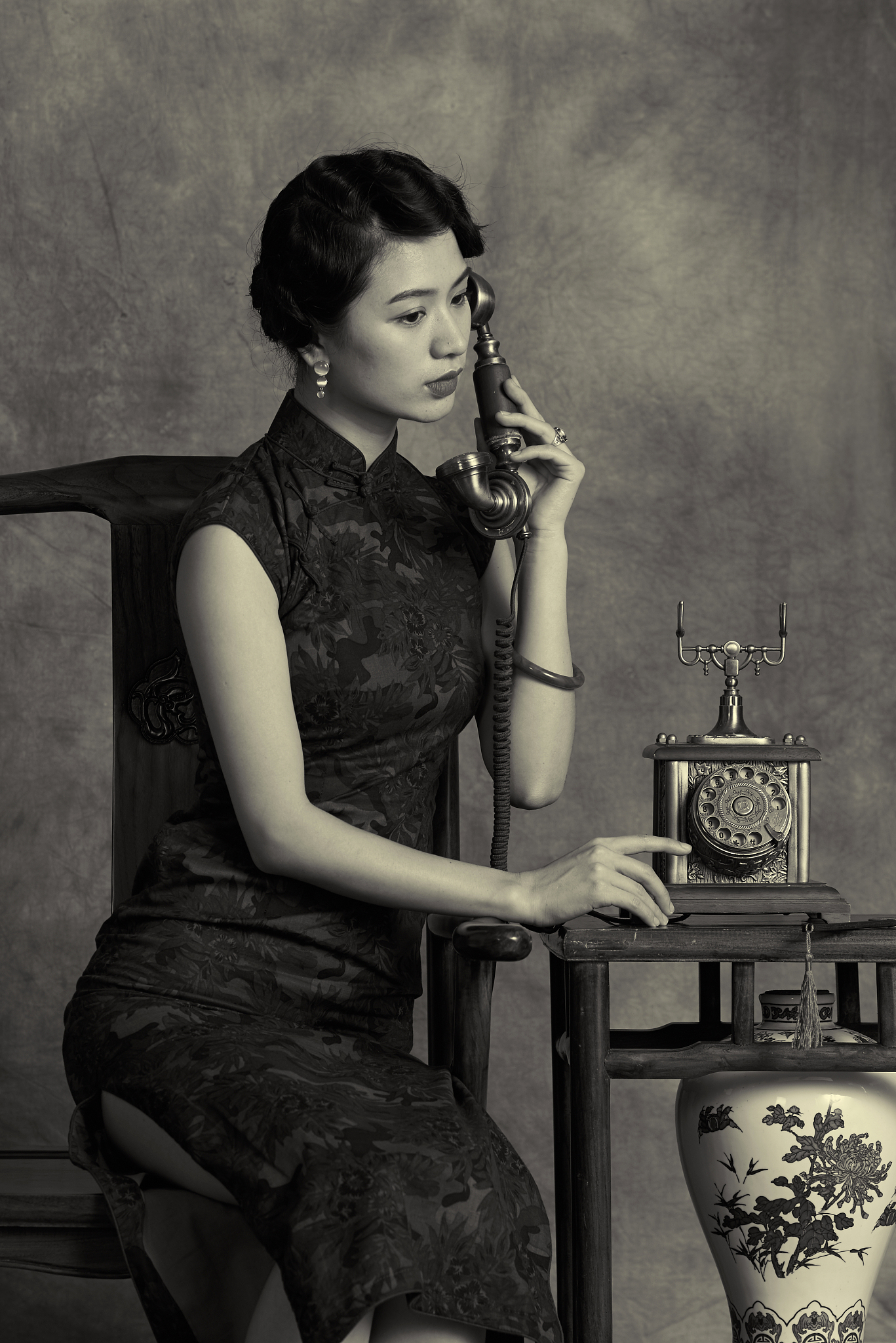 旗袍黑白写真的5大优势：展现传统与现代的魅力