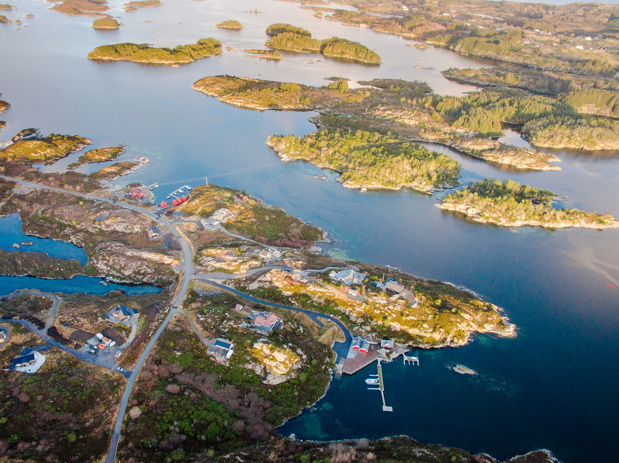 Protecting Ludang Lake Wetland Park: Analyzing Legal Gaps in Wujiang District, Suzhou City