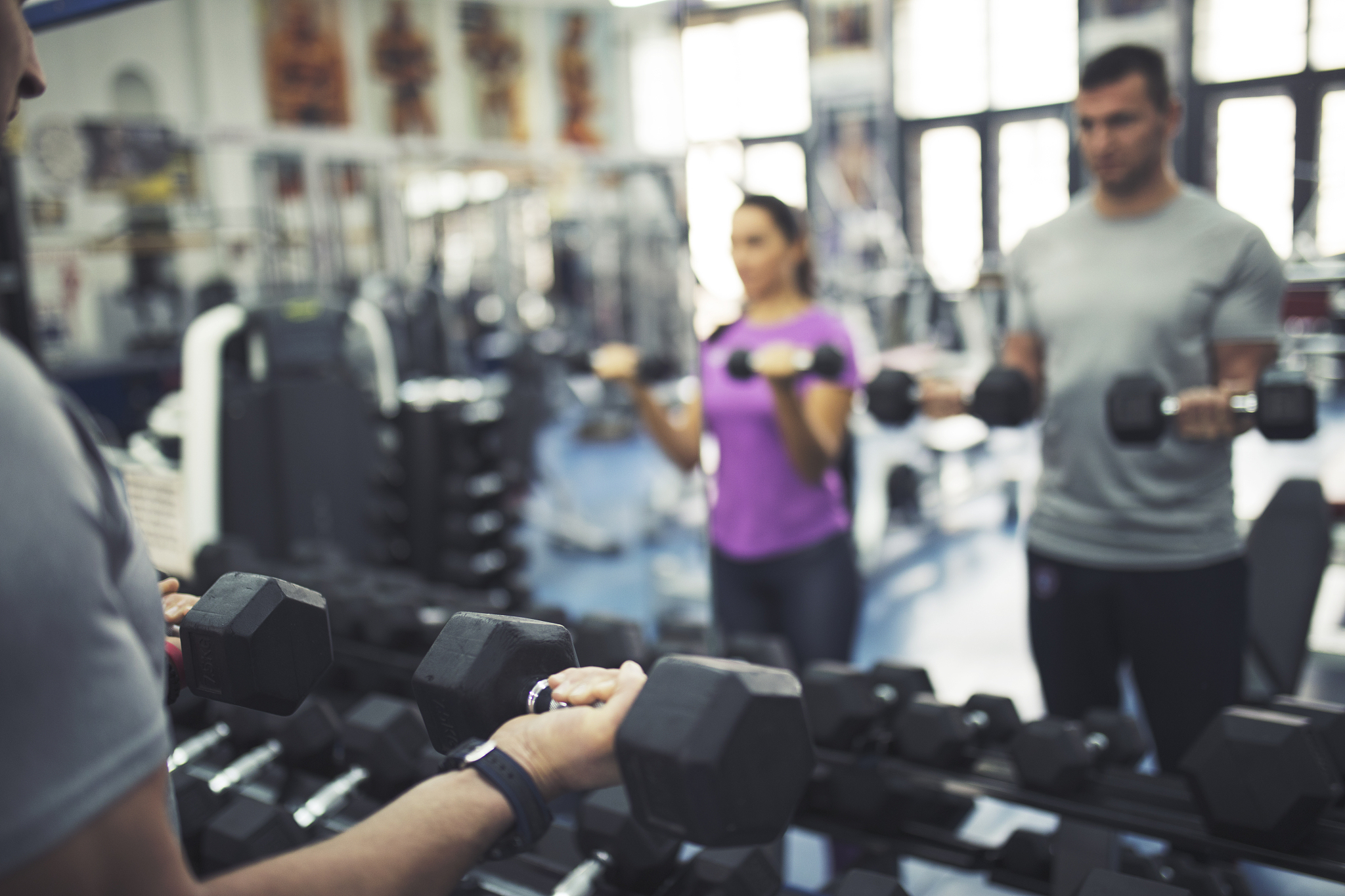 当代大学生体育热点问题与科研方向：健身、电竞、竞技、运动伤害、科研进展、教育改革