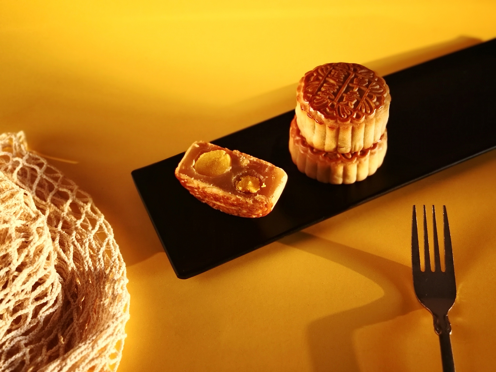 寻找诗意：月饼名字灵感 - 梦幻明月