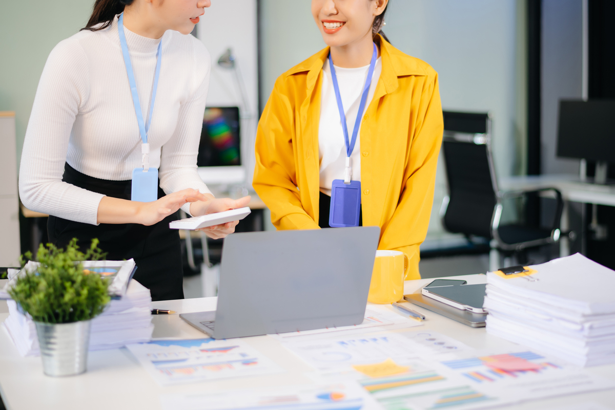 收银员属于金融事务专业的工作方向吗？