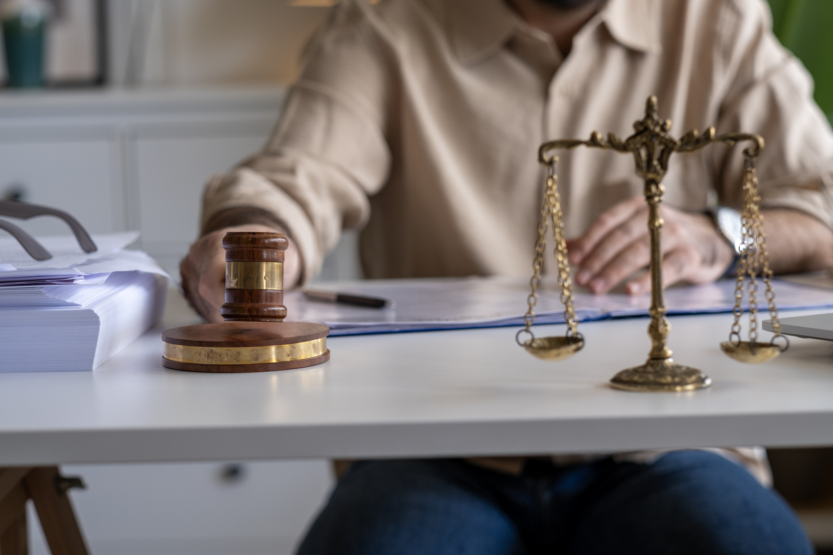 刑事案件律师怎么选？资深律师教你五招辨别！（内含真实案例）