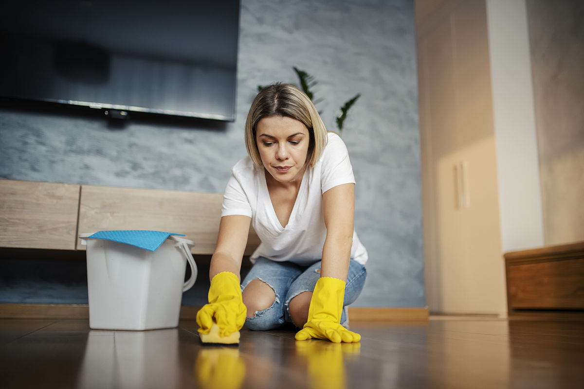 地板上的502胶水怎么去除？实用技巧大揭秘！