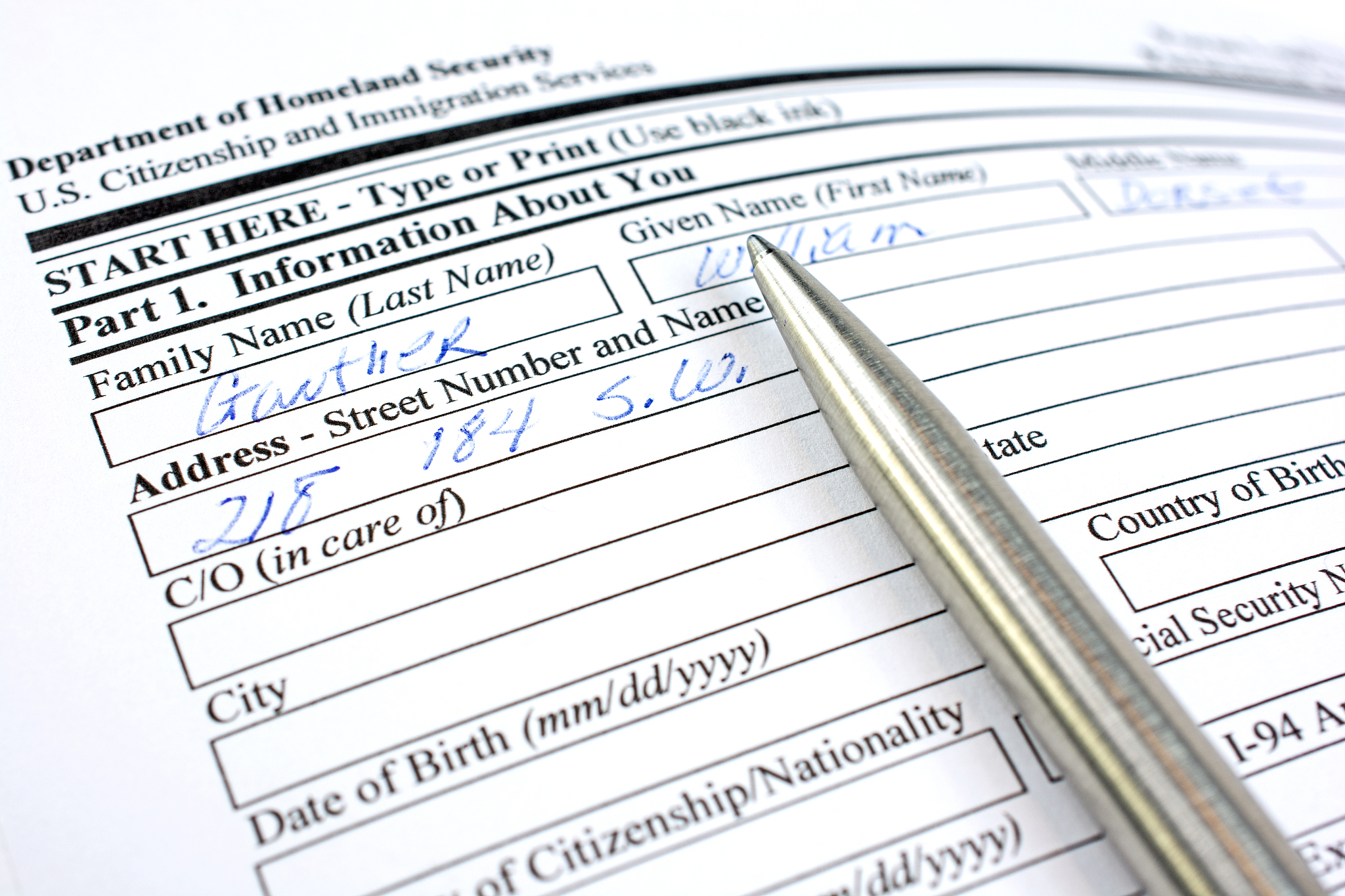 表格信息补全工具 - 快速高效完成表格数据填写