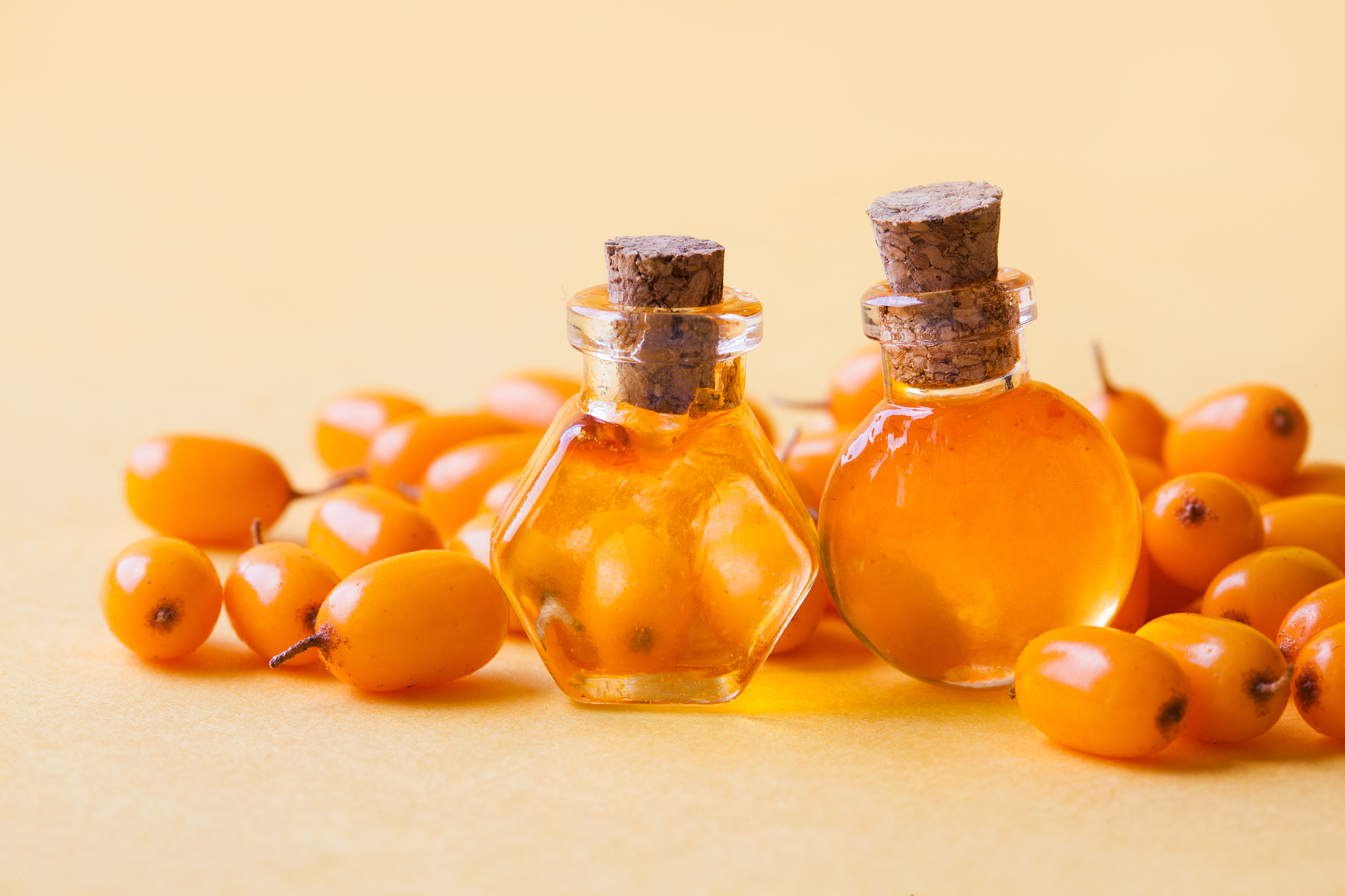 鼎鑫鲜榨沙棘果汁可以改善皮肤吗？