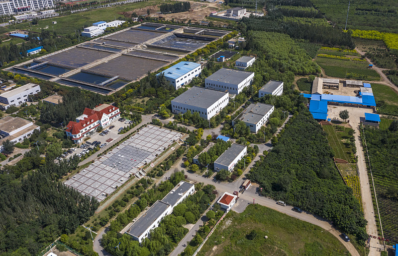 青山工业：专精传统产品 VS 转型新能源，哪种发展战略更适合？