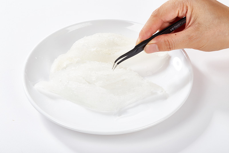 燕窝煮出来什么样子