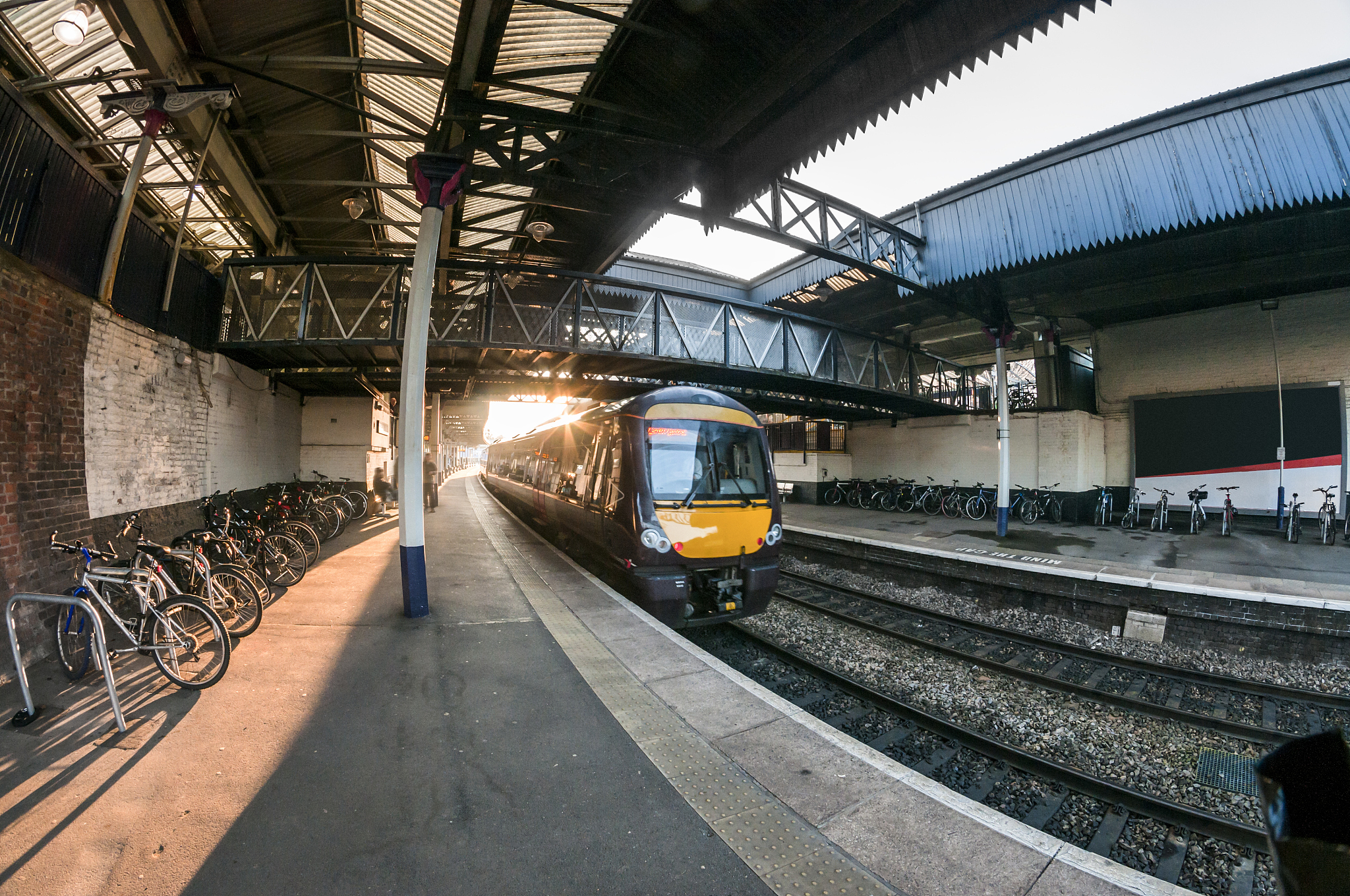 贵阳铁路学校学铁路专业就业前景分析 - 未来发展方向