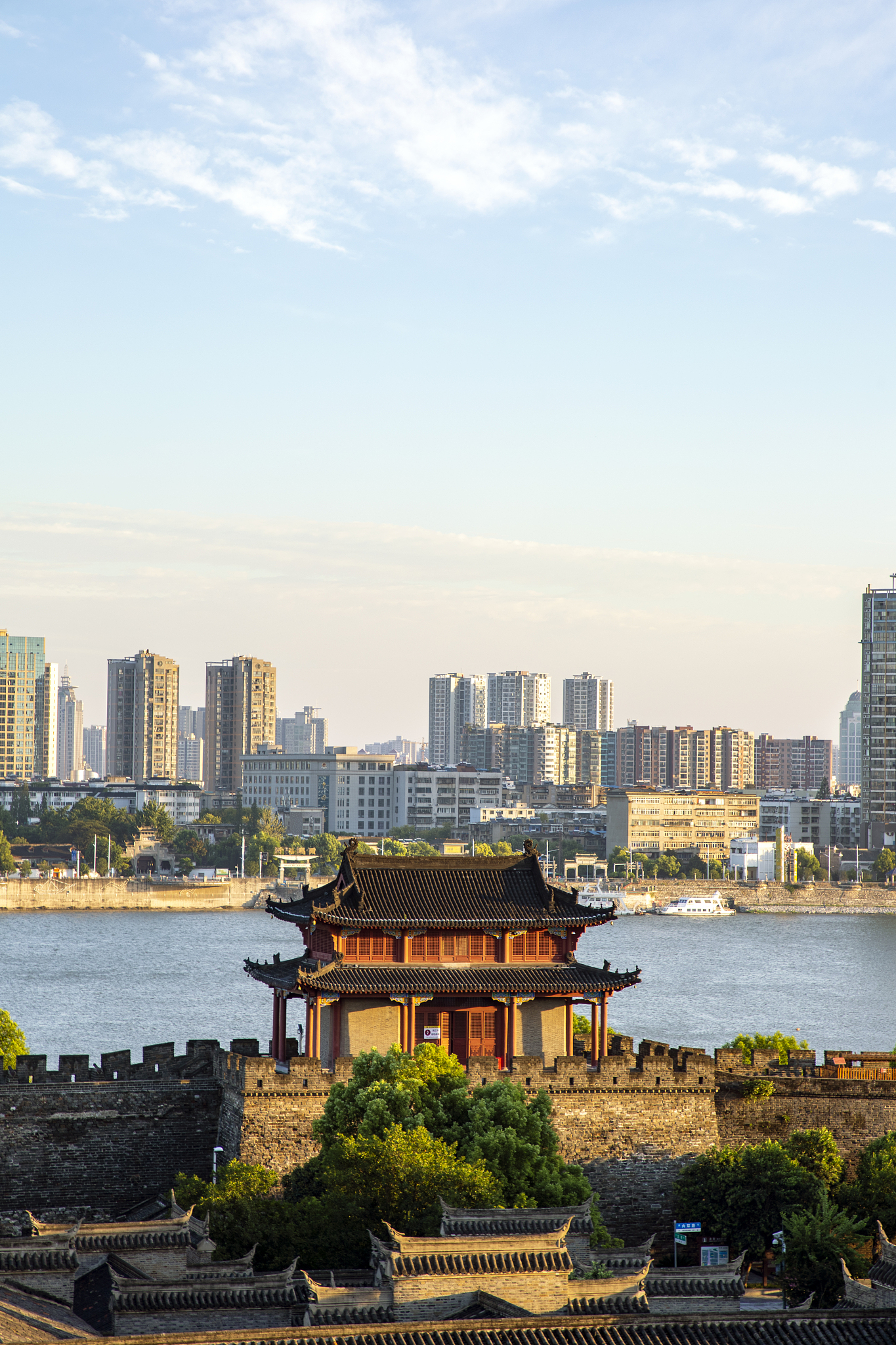 襄阳古城风光南城北市