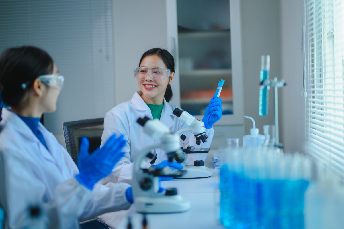 化学专业就业前景：女生学化学专业好吗？